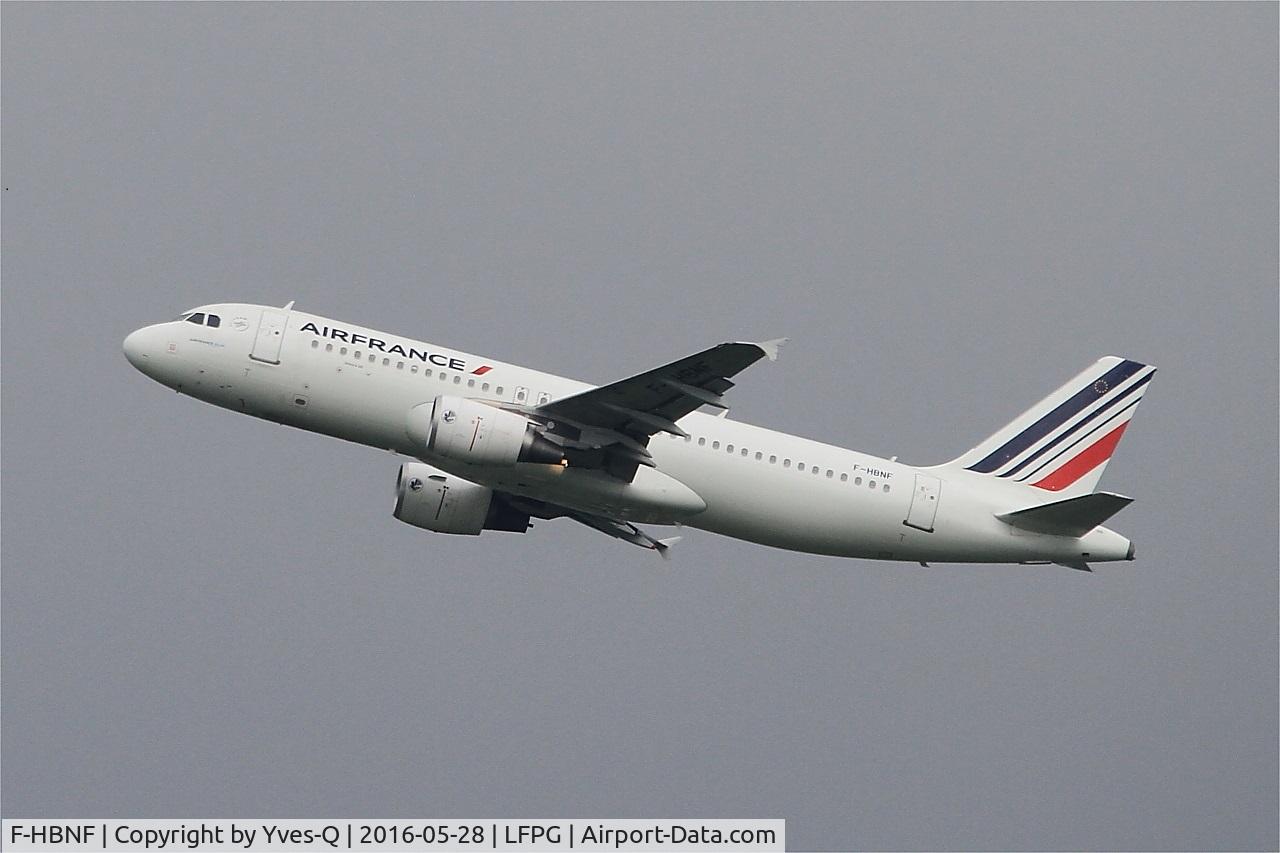 F-HBNF, 2011 Airbus A320-214 C/N 4714, Airbus A320-214, Climbing from Rwy 08L, Roissy Charles De Gaulle Airport (LFPG-CDG)