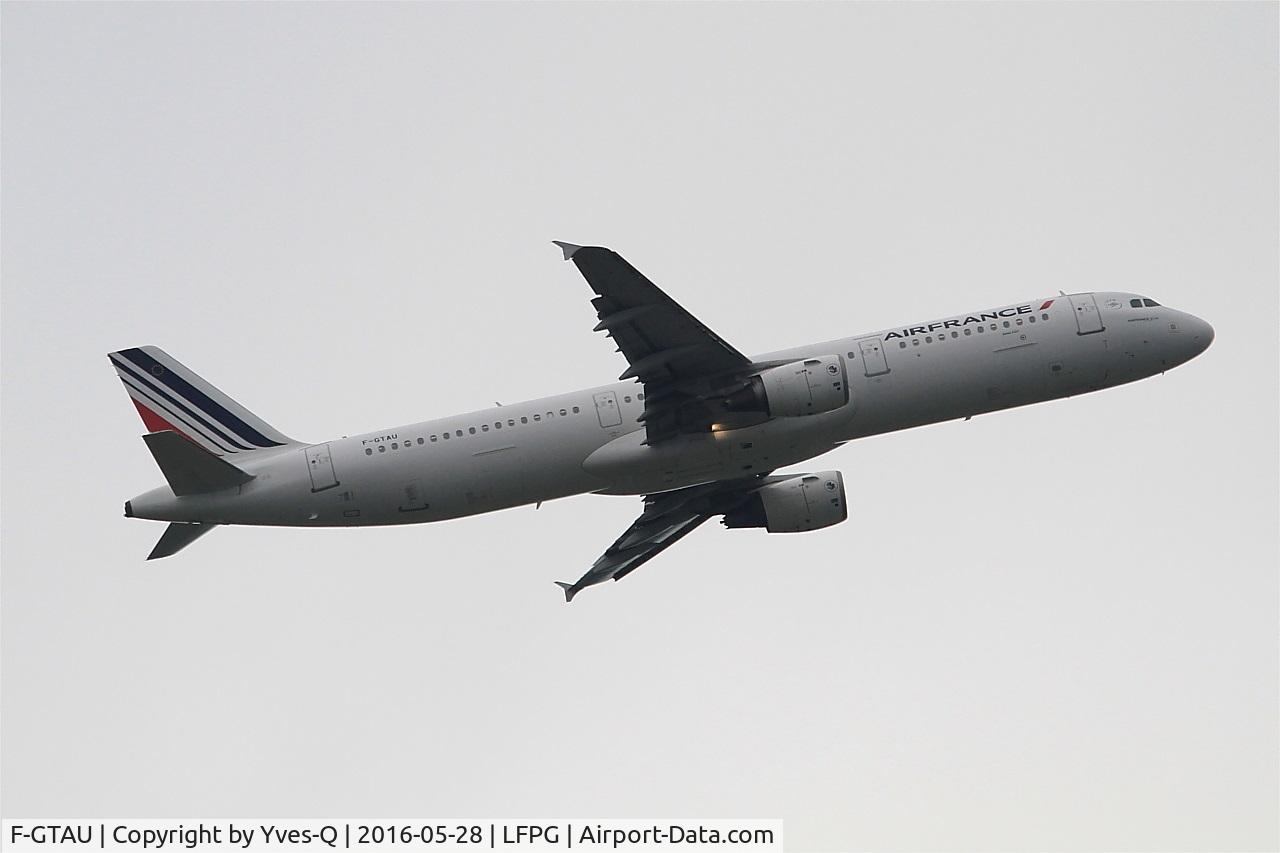 F-GTAU, 2009 Airbus A321-212 C/N 3814, Airbus A321-212, Climbing from rwy 06R, Roissy Charles De Gaulle airport (LFPG-CDG)