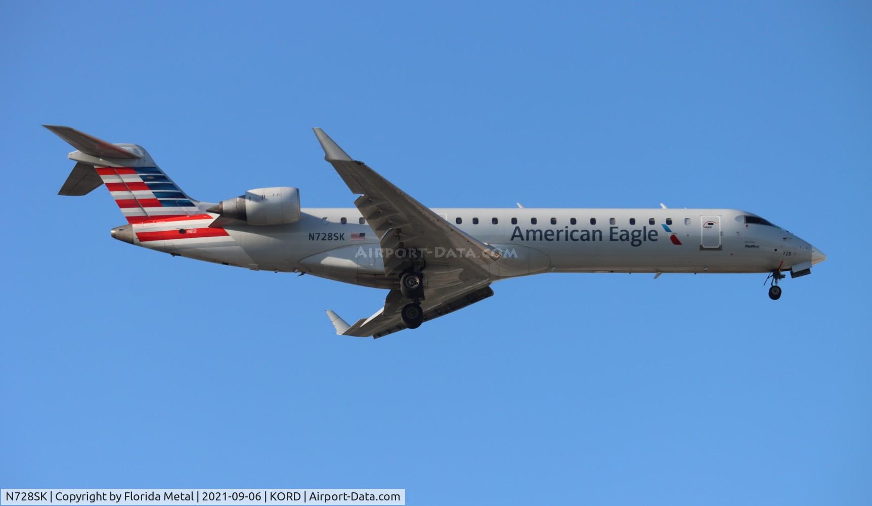 N728SK, 2005 Bombardier CRJ-701 (CL-600-2C10) Regional Jet C/N 10192, ORD 2021