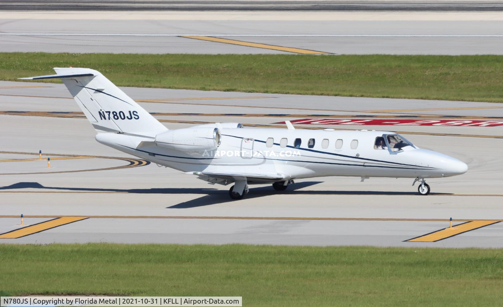 N780JS, 2005 Cessna 525B CitationJet CJ3 C/N 525B0043, FLL 2021