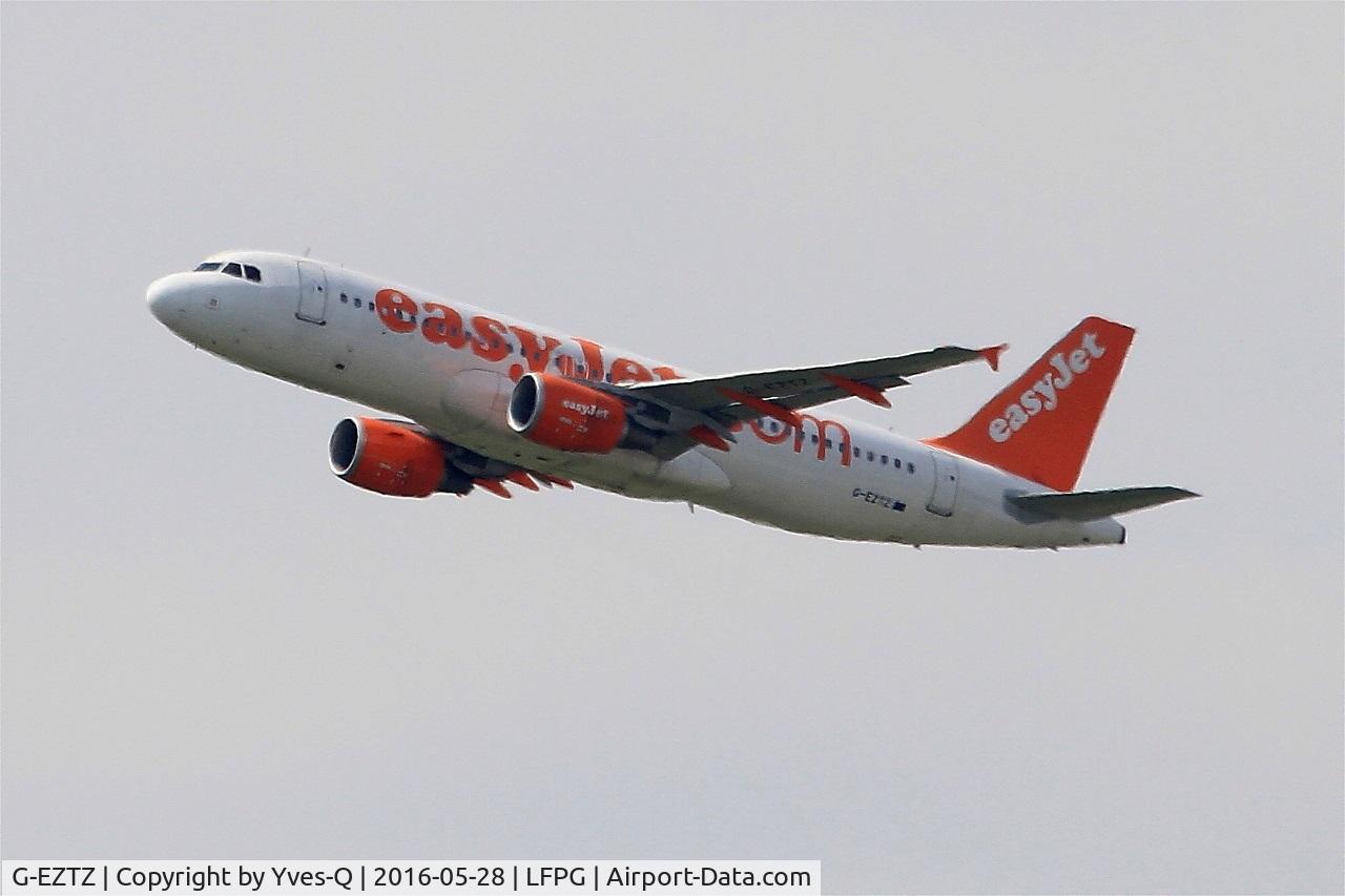 G-EZTZ, 2010 Airbus A320-214 C/N 4556, Airbus A320-214, Climbing from rwy 08L, Roissy Charles De Gaulle airport (LFPG-CDG)