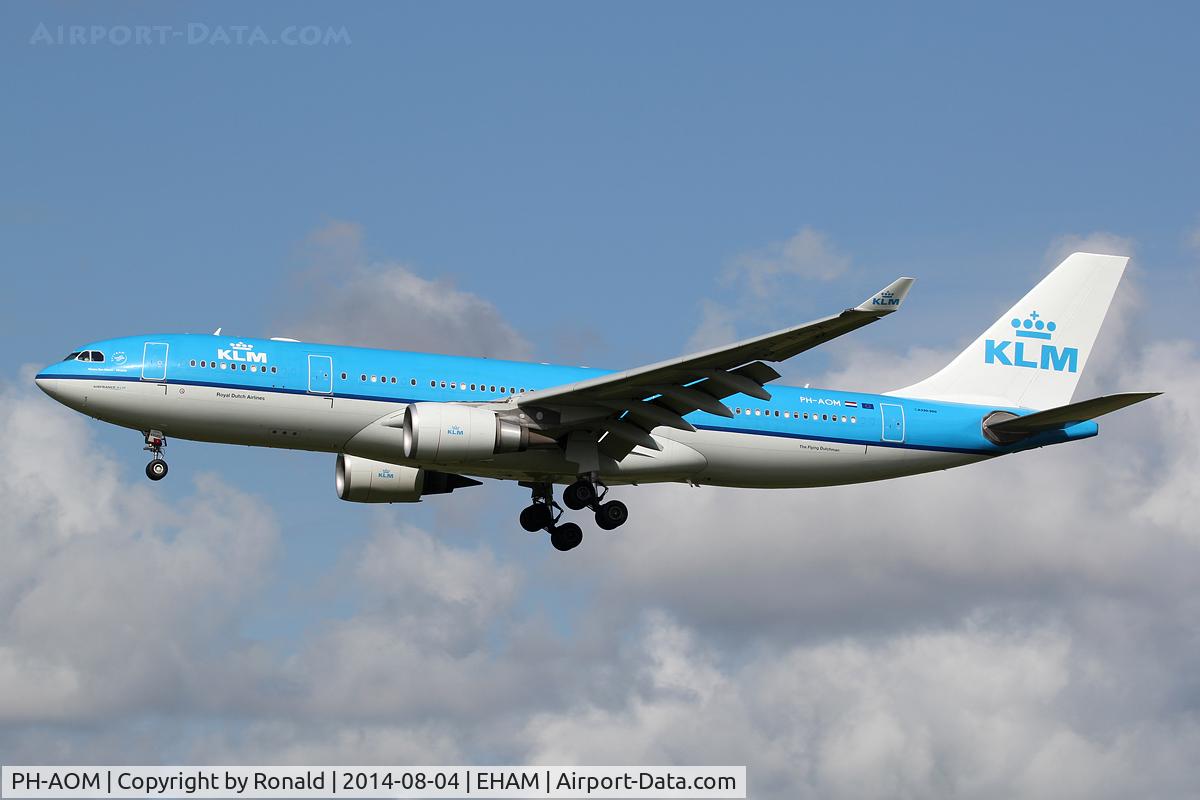 PH-AOM, 2010 Airbus A330-203 C/N 1161, at spl