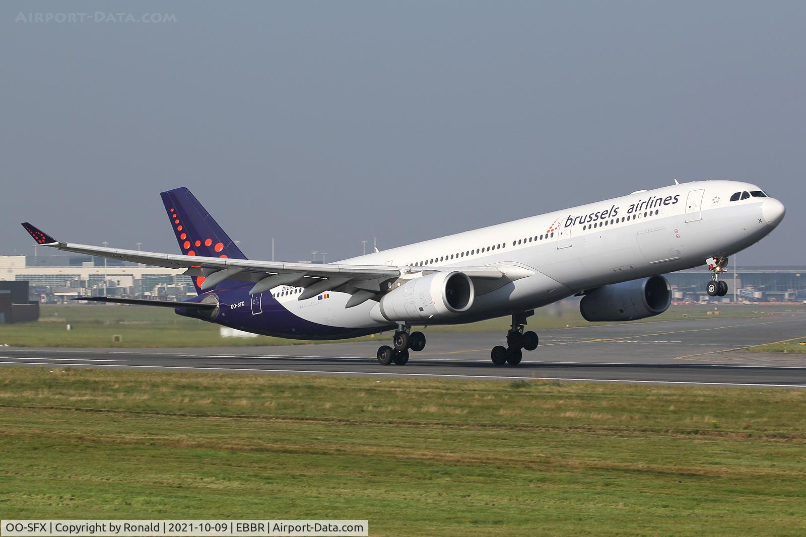 OO-SFX, 2010 Airbus A330-343X C/N 1085, at bru