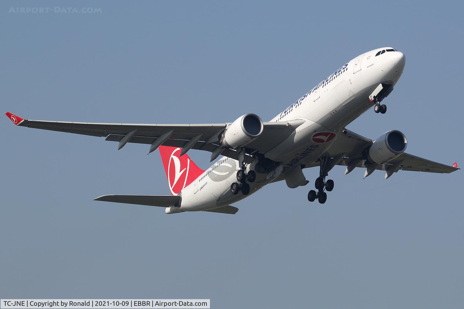 TC-JNE, 2006 Airbus A330-203 C/N 774, at bru