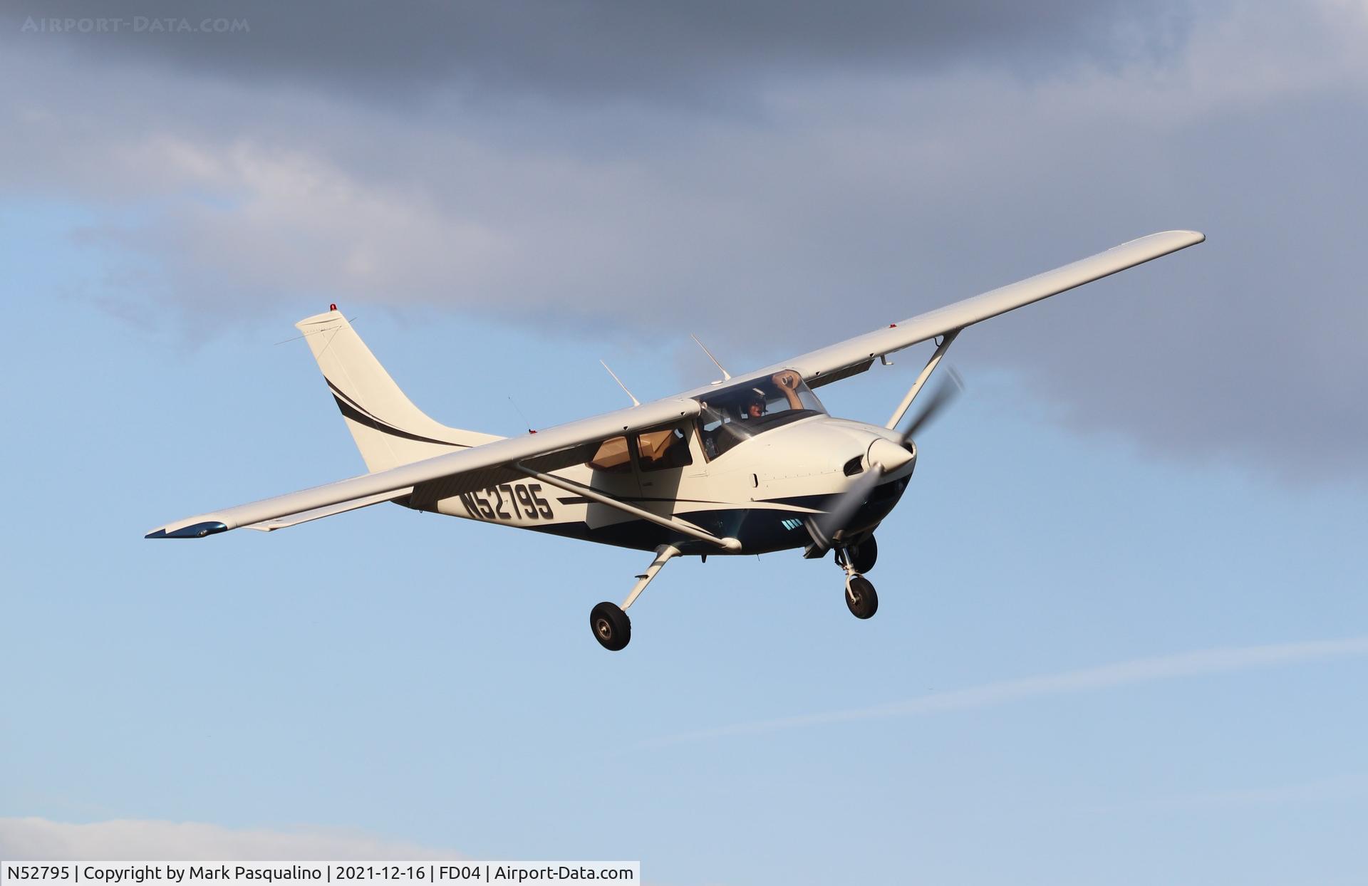 N52795, 1974 Cessna 182P Skylane C/N 18262851, Cessna 182P