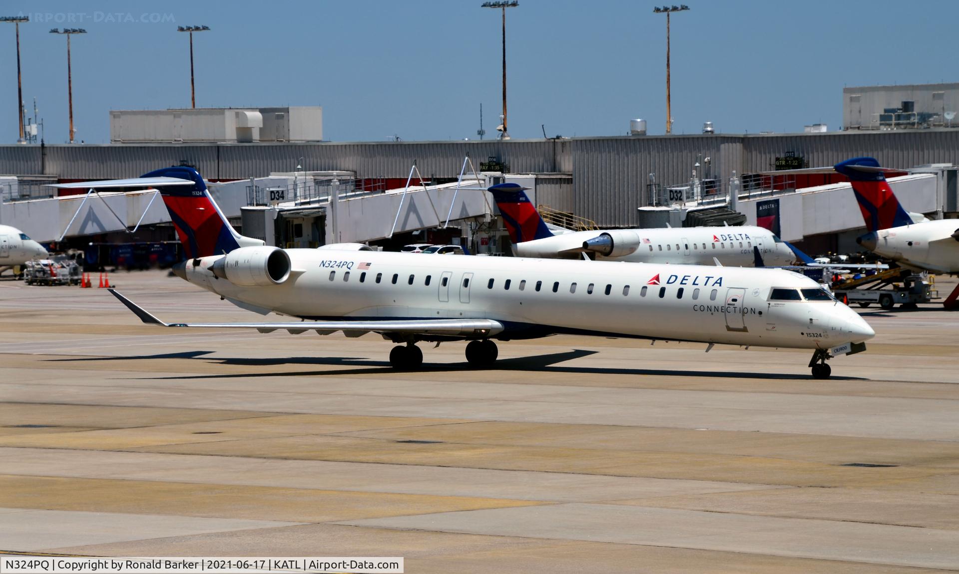 N324PQ, 2014 Bombardier CRJ 900LR (CL-600-2D24) C/N 15324, Taxi Atlanta
