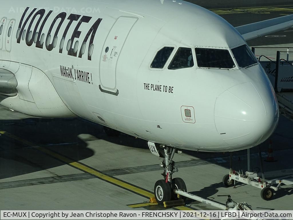 EC-MUX, 2003 Airbus A319-111 C/N 2037, VOLOTEA