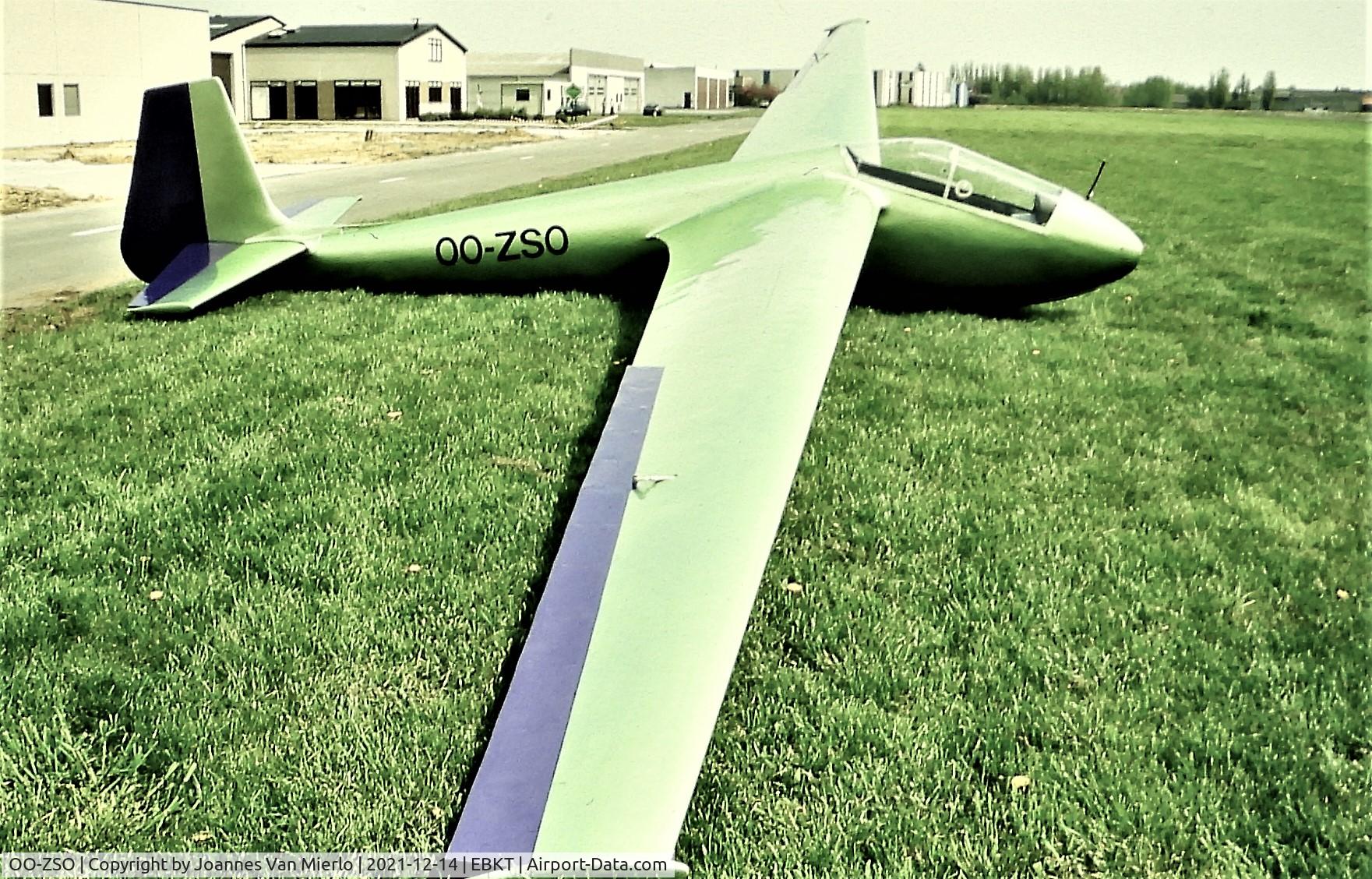 OO-ZSO, 1960 PZL-Bielsko SZD-22C Mucha Standard C/N 525, Slide scan