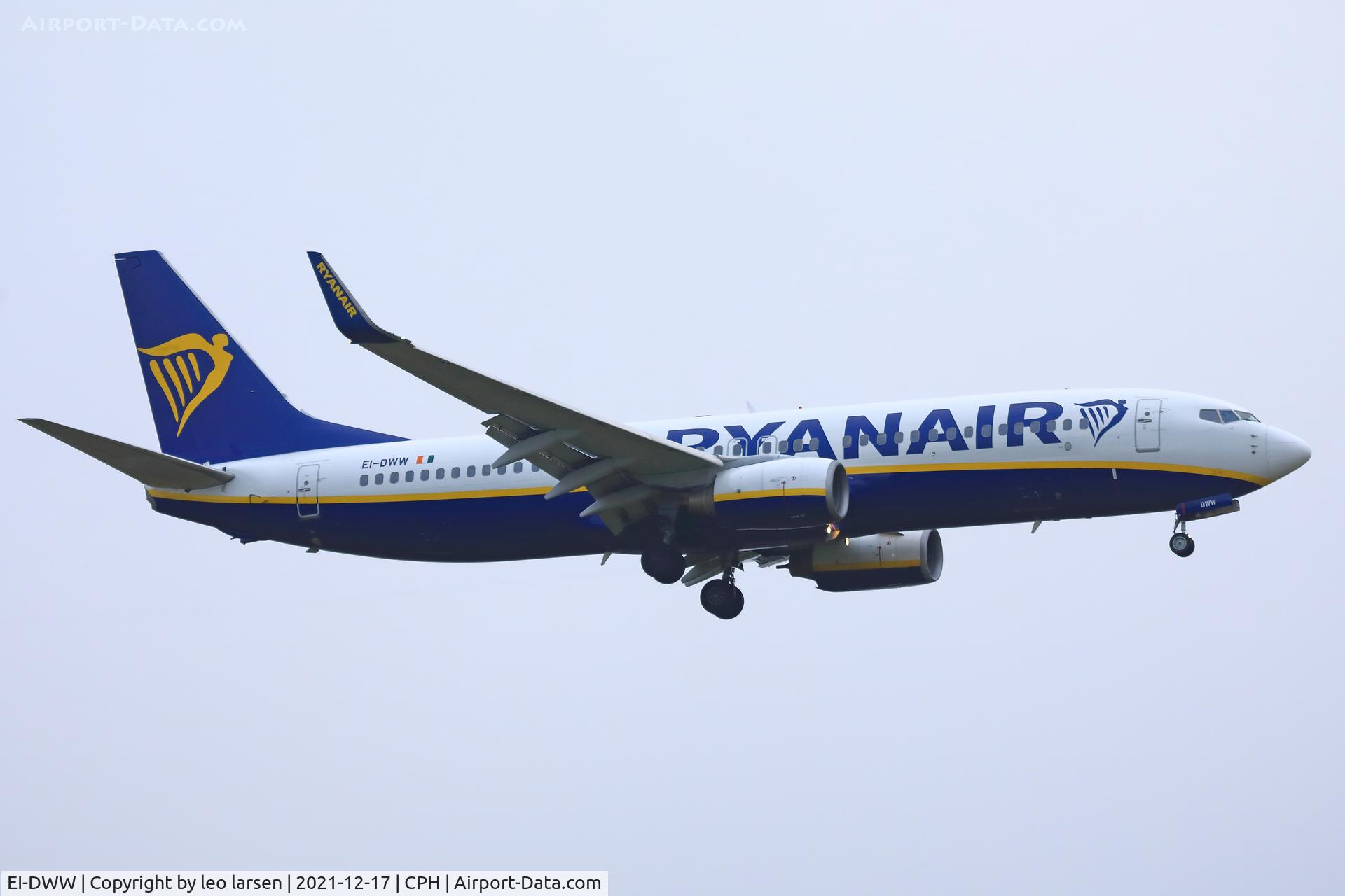 EI-DWW, 2008 Boeing 737-8AS C/N 33629, Copenhagen 17.12.2021