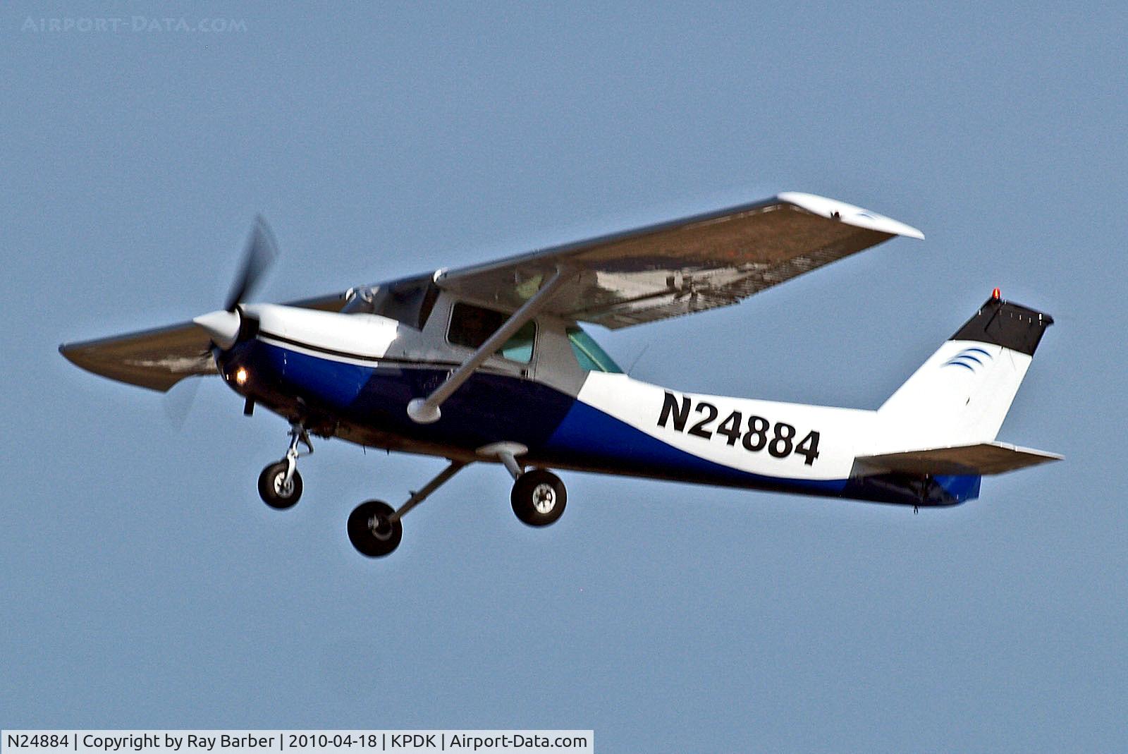 N24884, 1977 Cessna 152 C/N 15280431, N24884   Cessna 152 [152-80431] Atlanta-Dekalb Peachtree~N 18/04/2010
