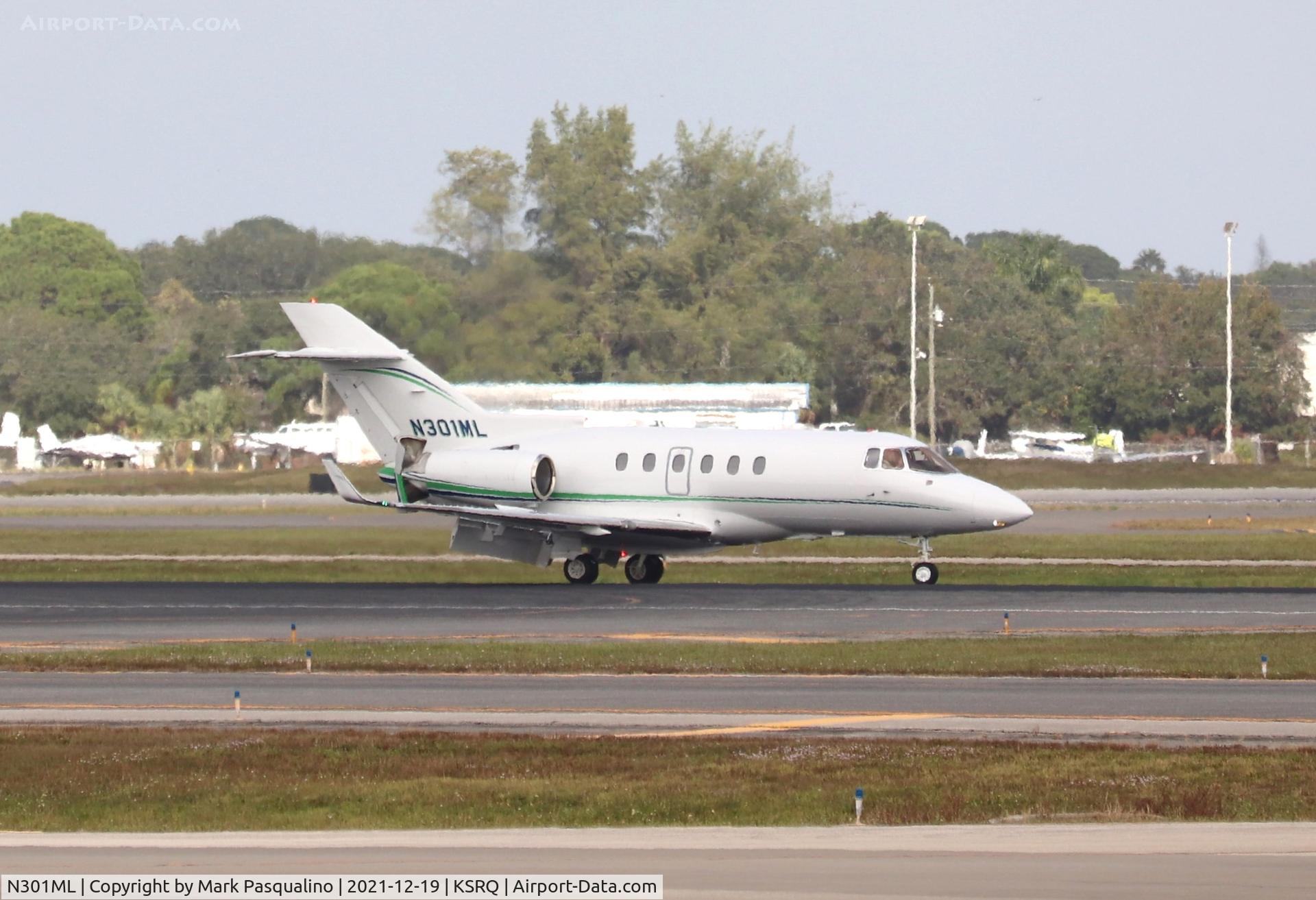N301ML, 2008 Hawker Beechcraft 900XP C/N HA-0094, Hawker 900XR