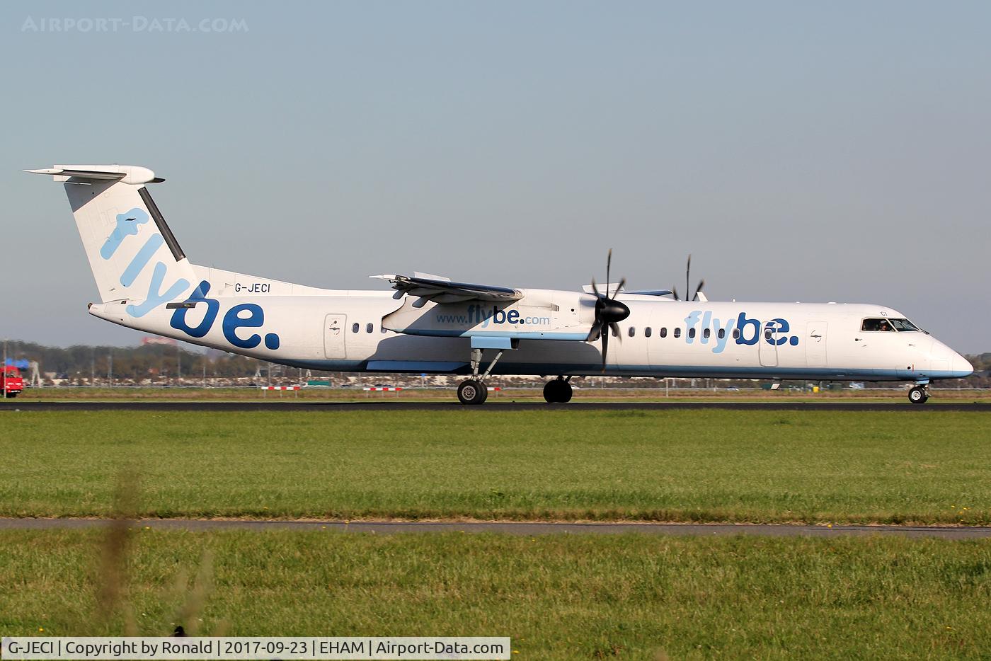 G-JECI, 2005 De Havilland Canada DHC-8-402Q Dash 8 C/N 4105, at spl