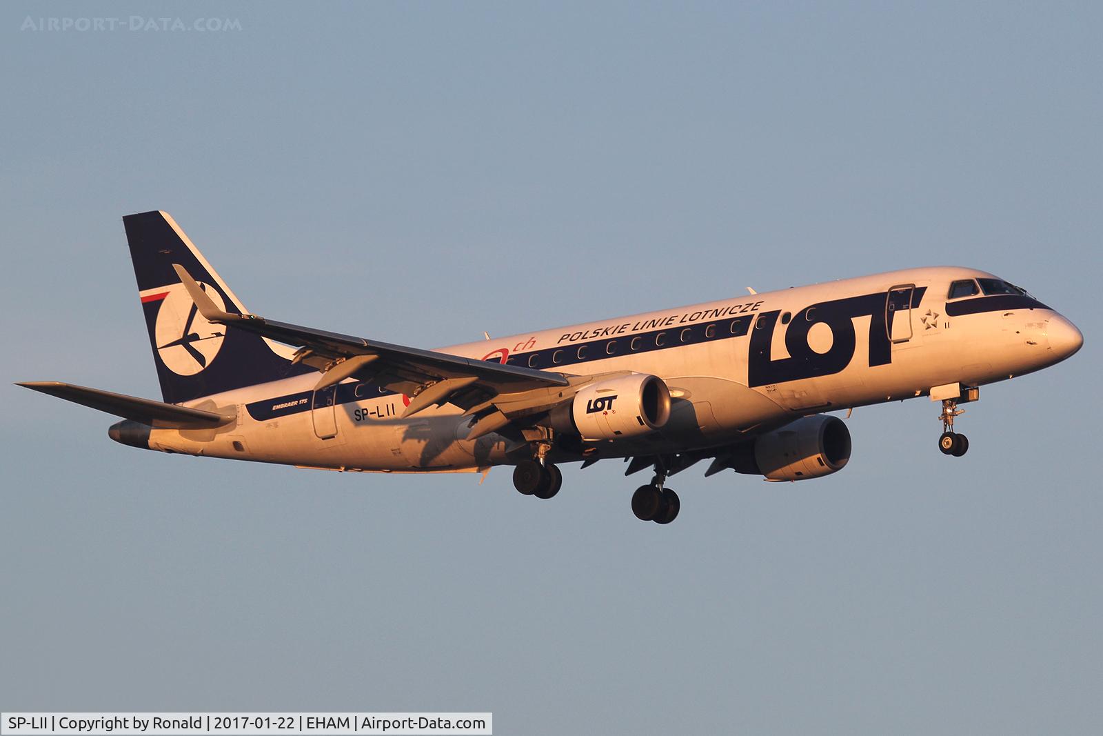 SP-LII, 2009 Embraer 175LR (ERJ-170-200LR) C/N 17000290, at spl