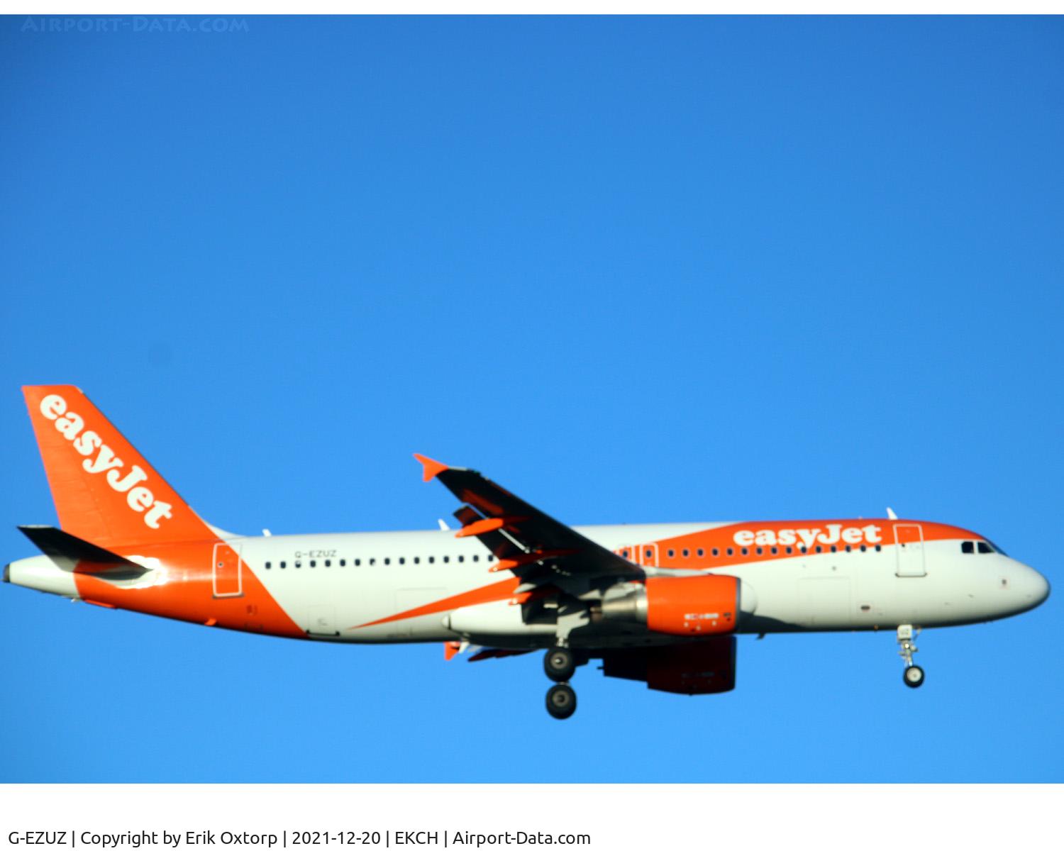 G-EZUZ, 2012 Airbus A320-214 C/N 5187, G-EZUZ landing rw 04L