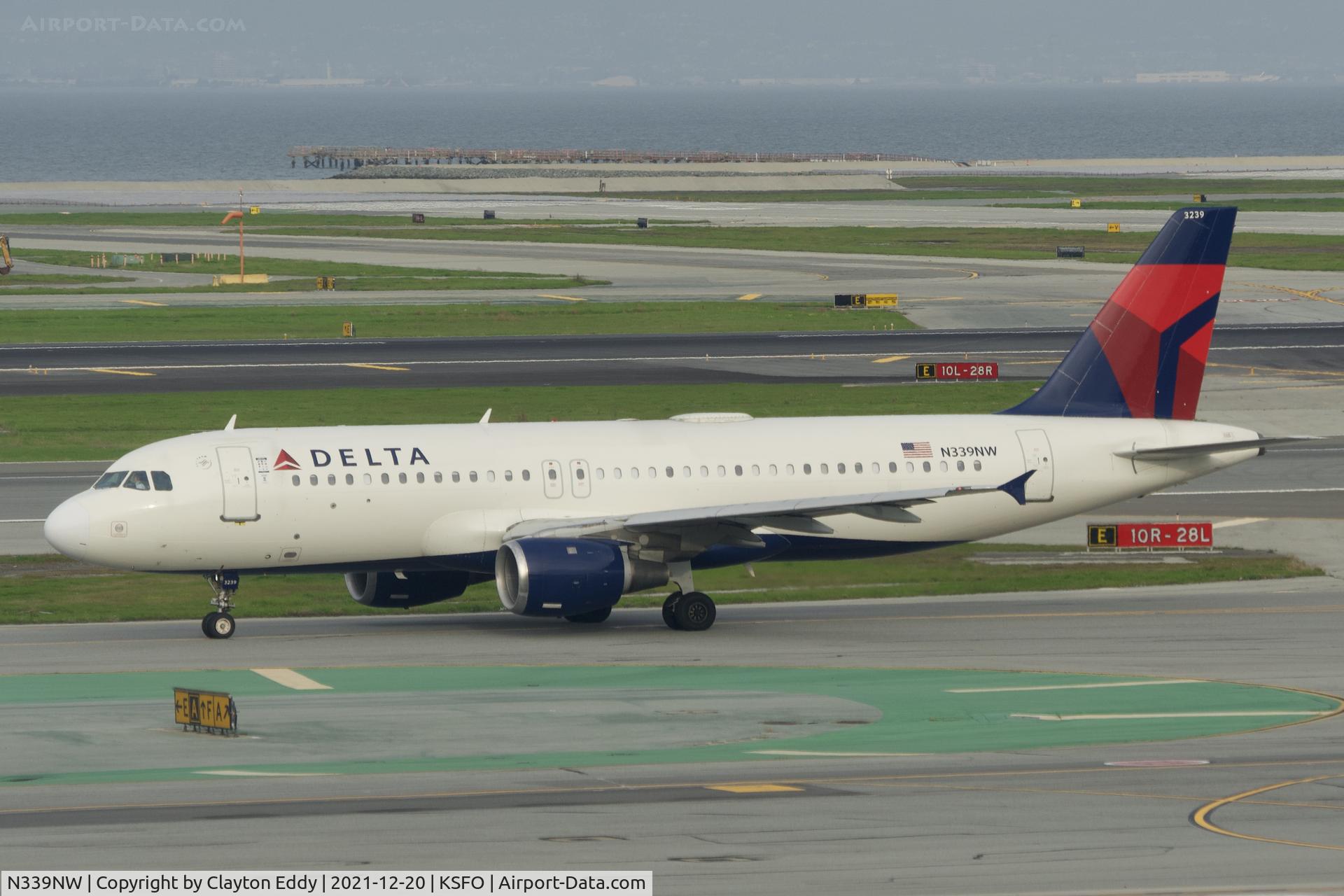 N339NW, 1992 Airbus A320-212 C/N 367, SFO 2021.