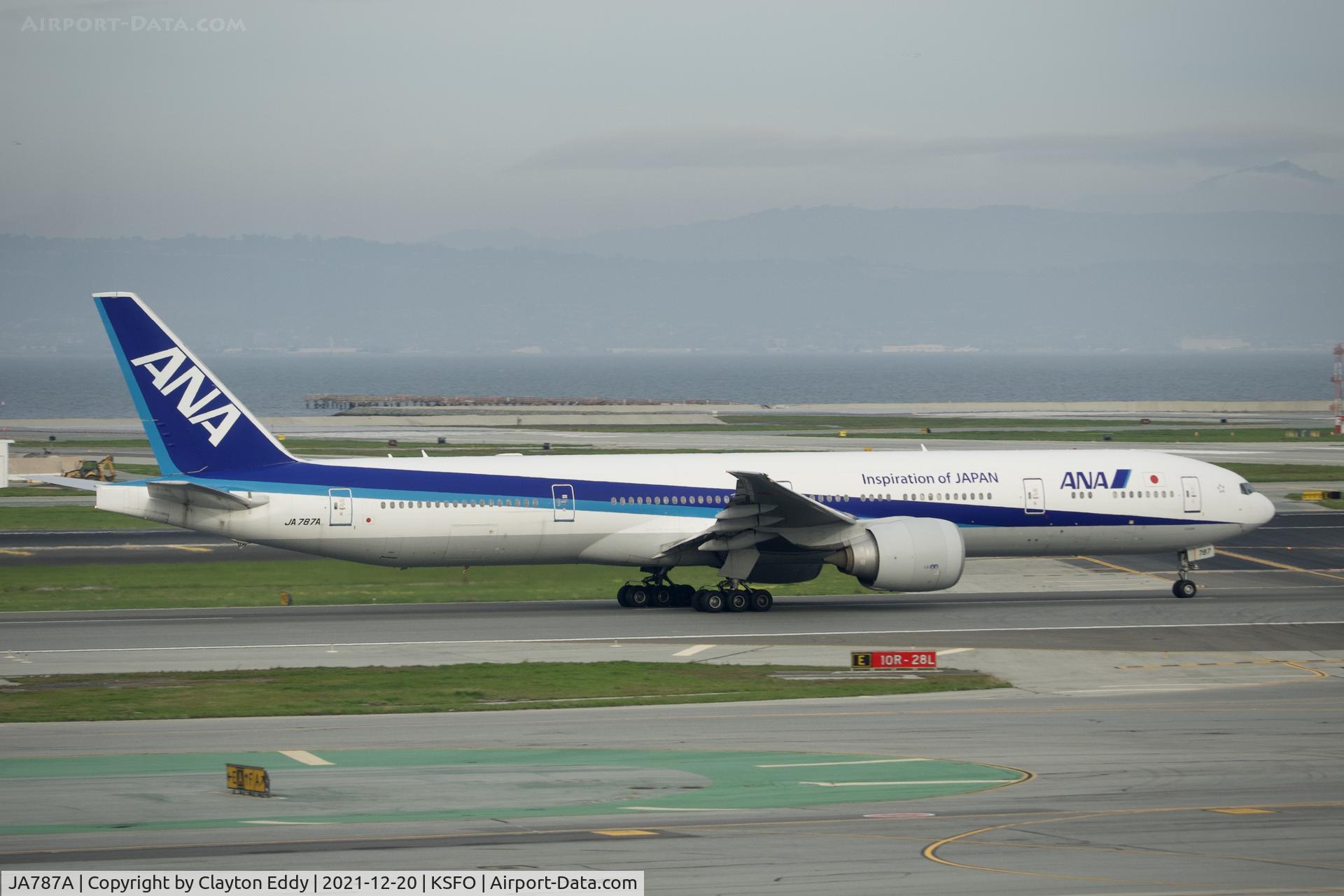 JA787A, 2010 Boeing 777-381/ER C/N 37949, Departing runway 10 SFO 2021.