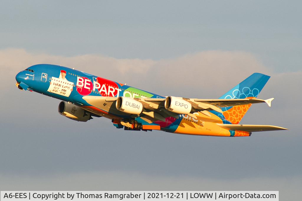 A6-EES, 2013 Airbus A380-861 C/N 140, Emirates Airbus A380 