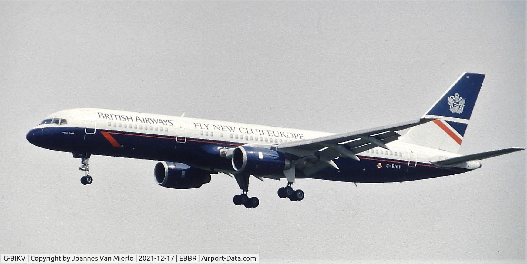 G-BIKV, 1985 Boeing 757-236 C/N 23400, Slide scan