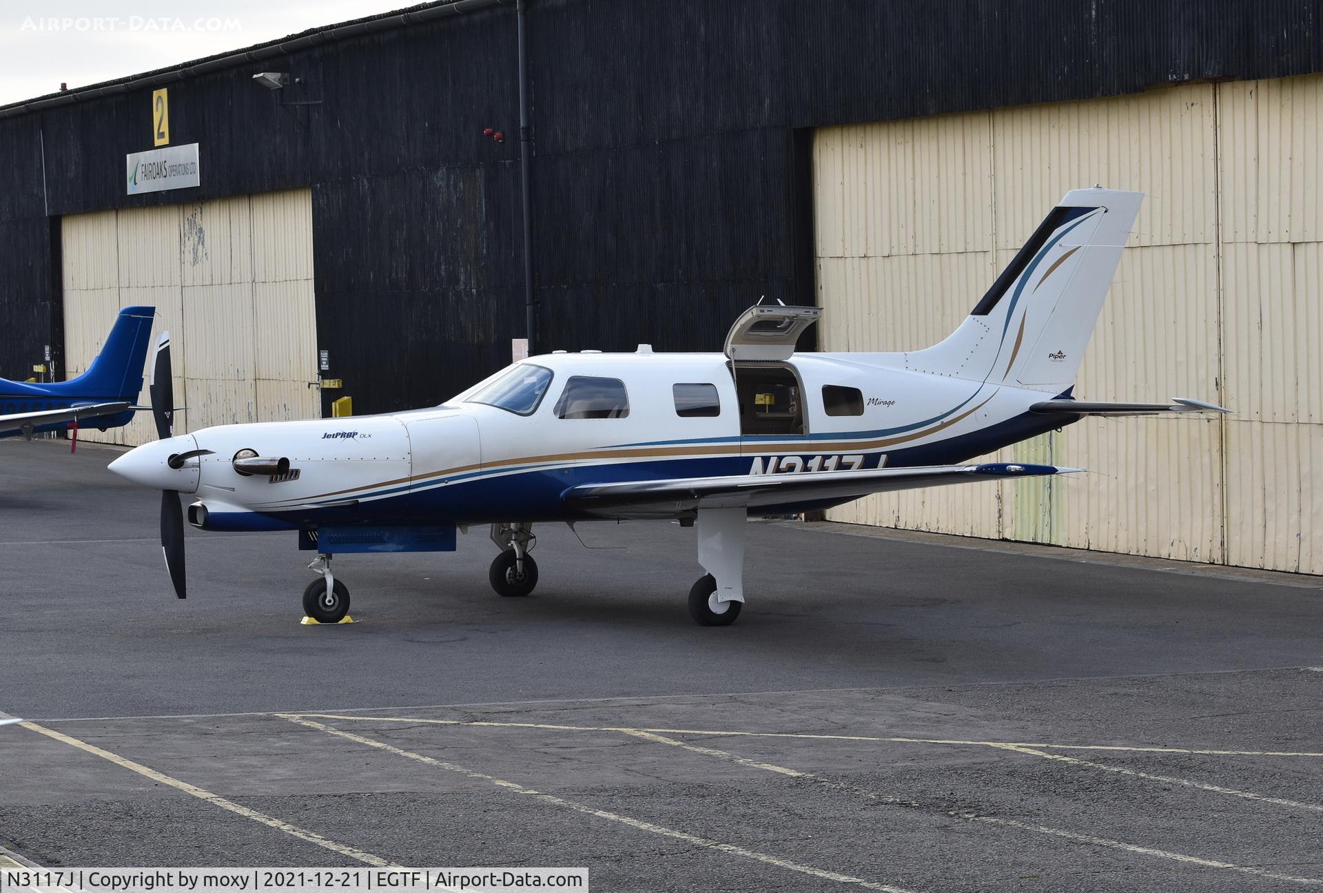 N3117J, 2005 Piper PA-46-350P Malibu Mirage C/N 4636366, Piper PA-46-350P Mirage at Fairoaks.