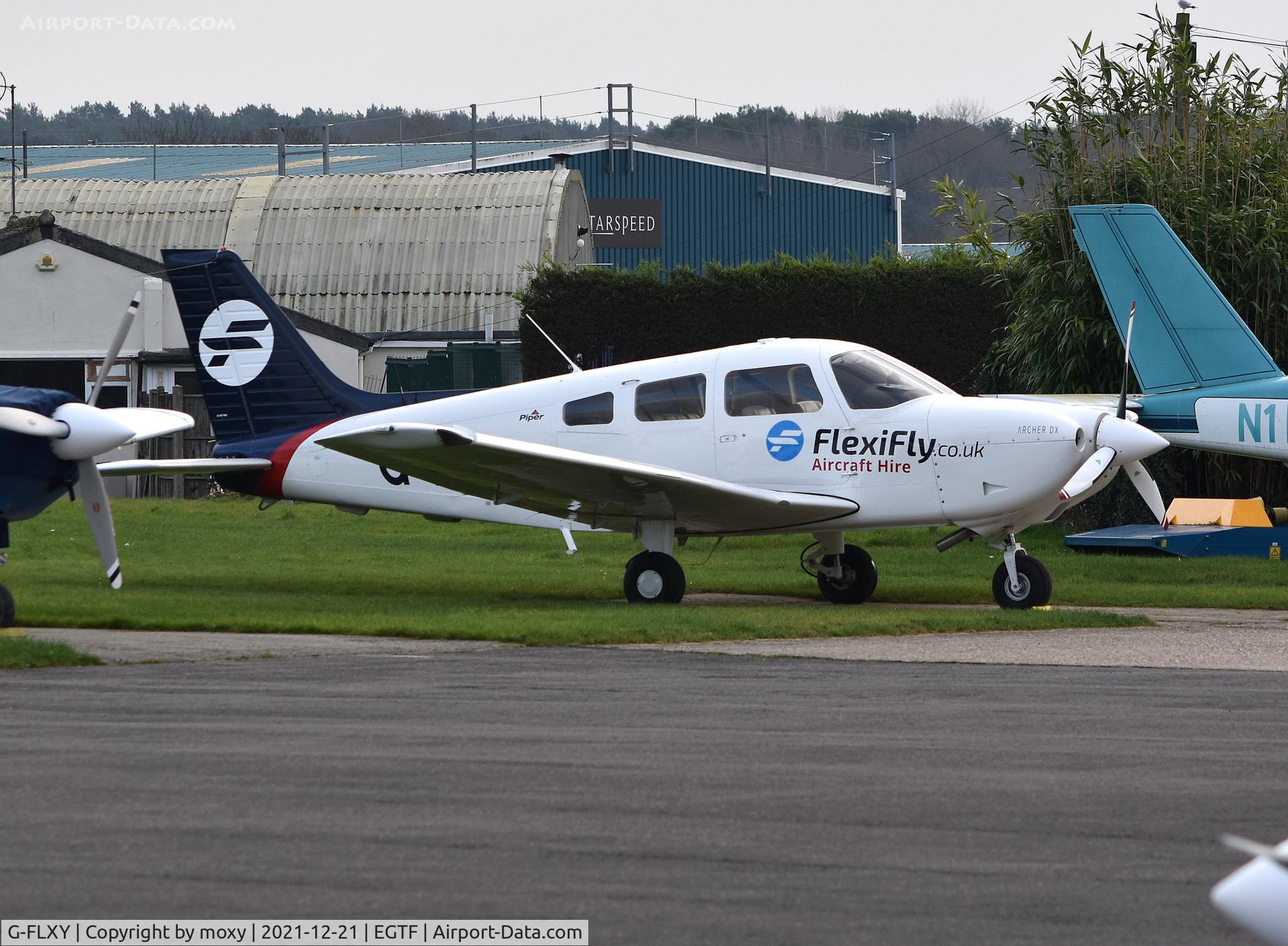G-FLXY, 2017 Piper PA-28-181 Cherokee Archer III C/N 2843927, Piper PA-28-181 Cherokee Archer III at Fairoaks. Ex TF-IFH