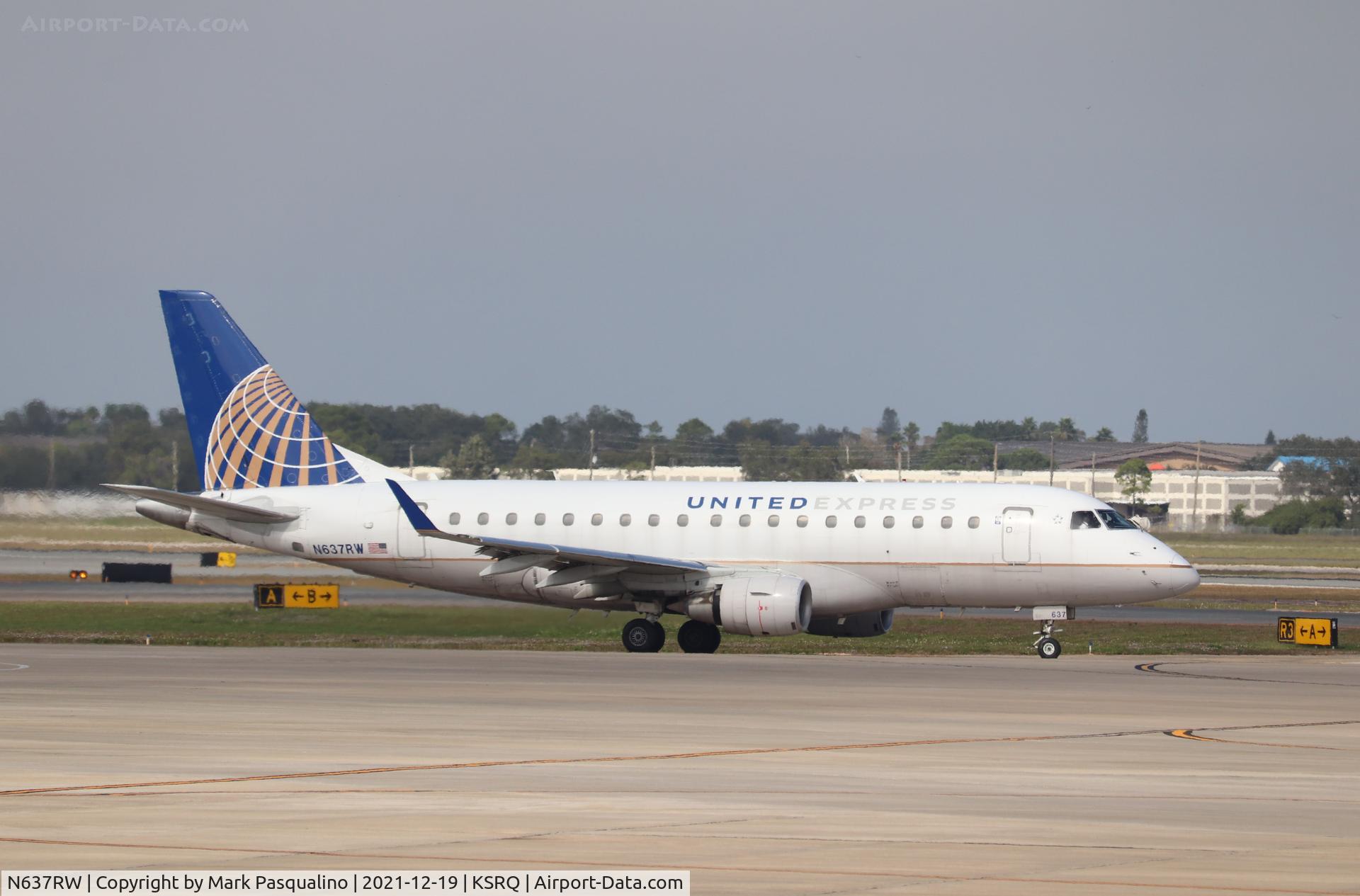 N637RW, 2004 Embraer 170SE (ERJ-170-100SE) C/N 17000051, ERJ-170-100SE