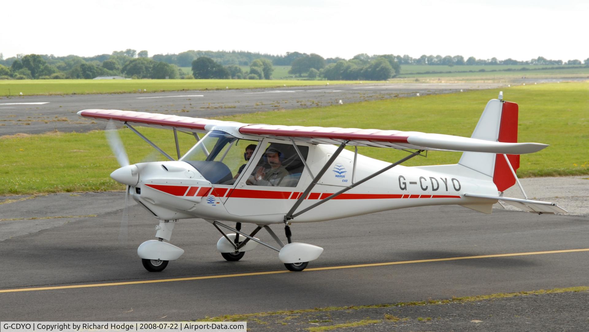 G-CDYO, 2006 Comco Ikarus C42 FB80 C/N 0604-6810, Dunkeswell Airfield Devon.