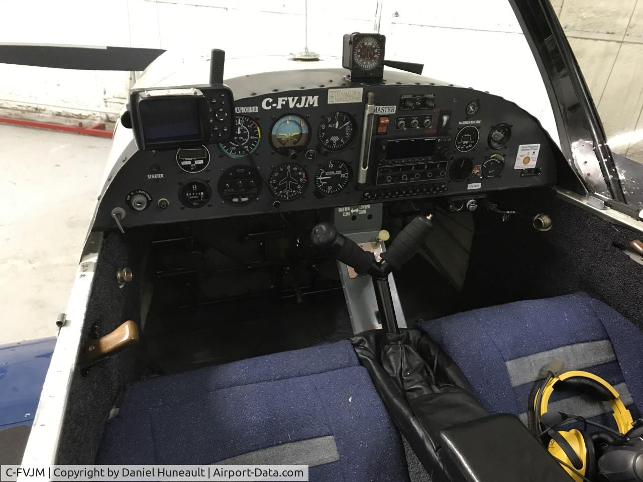 C-FVJM, 1996 Zenair CH-601 HD Zodiac C/N 6-2258, Panel dash