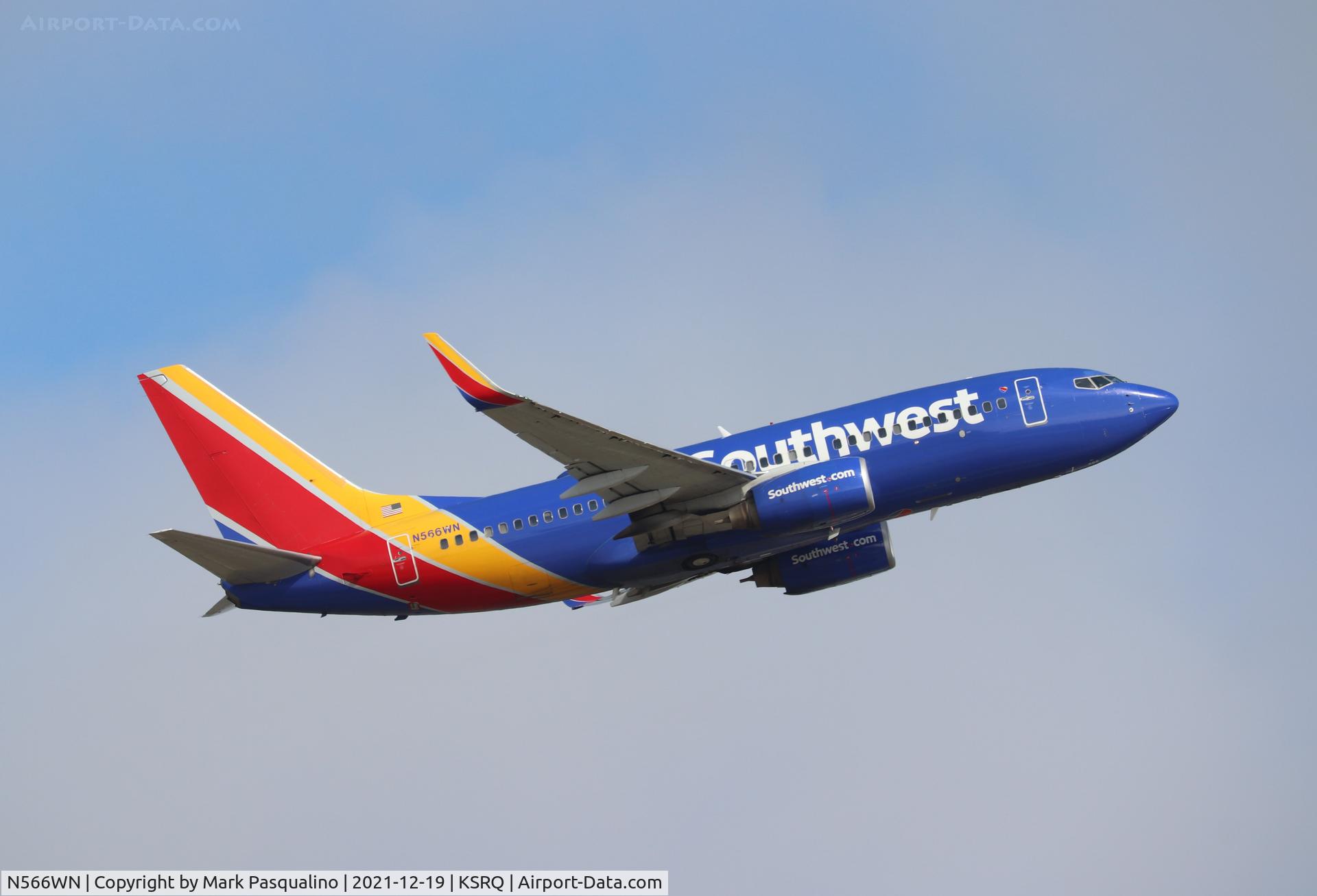 N566WN, 2002 Boeing 737-7CT C/N 32753, Boeing 737-7CT