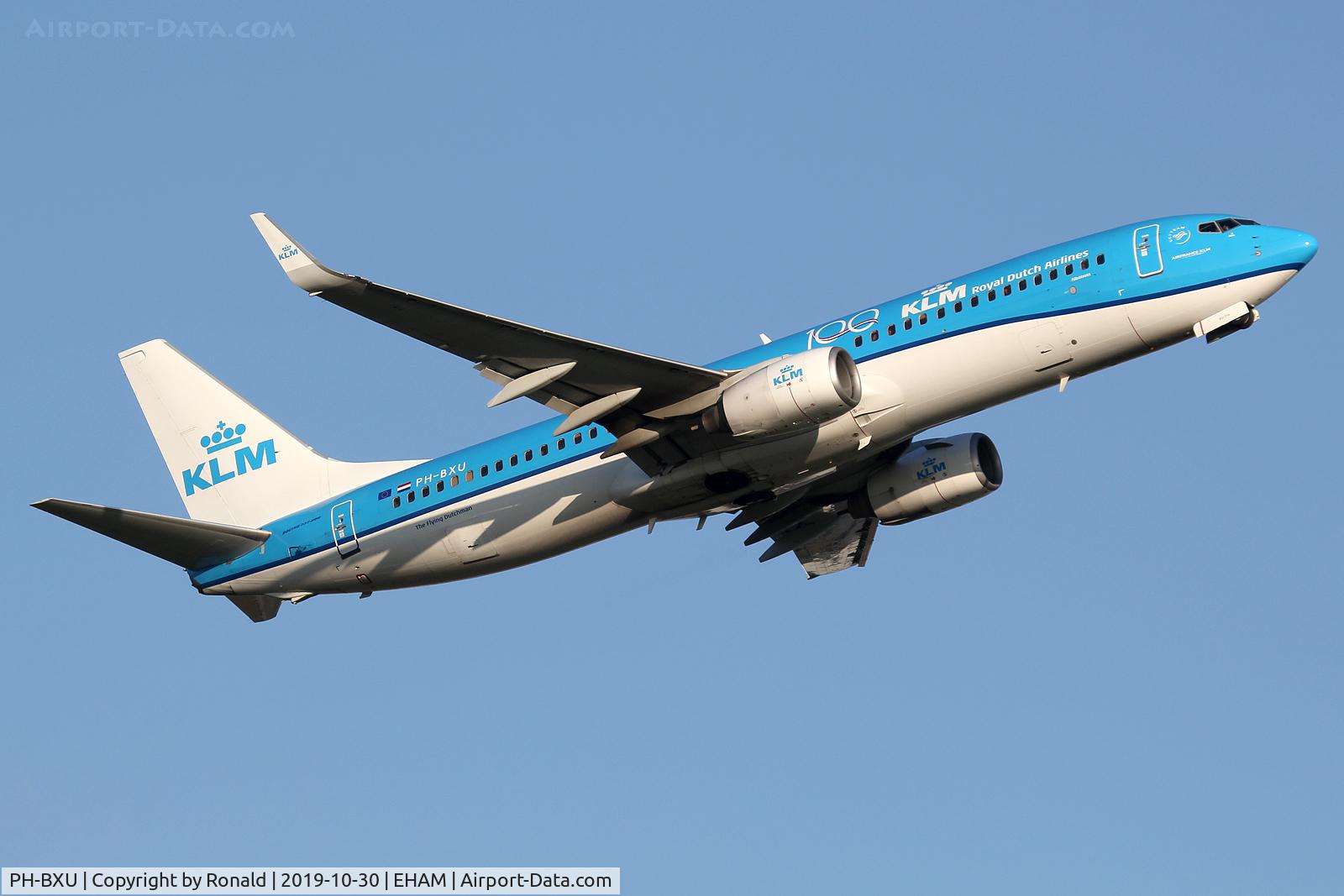 PH-BXU, 2006 Boeing 737-8BK C/N 33028, at spl