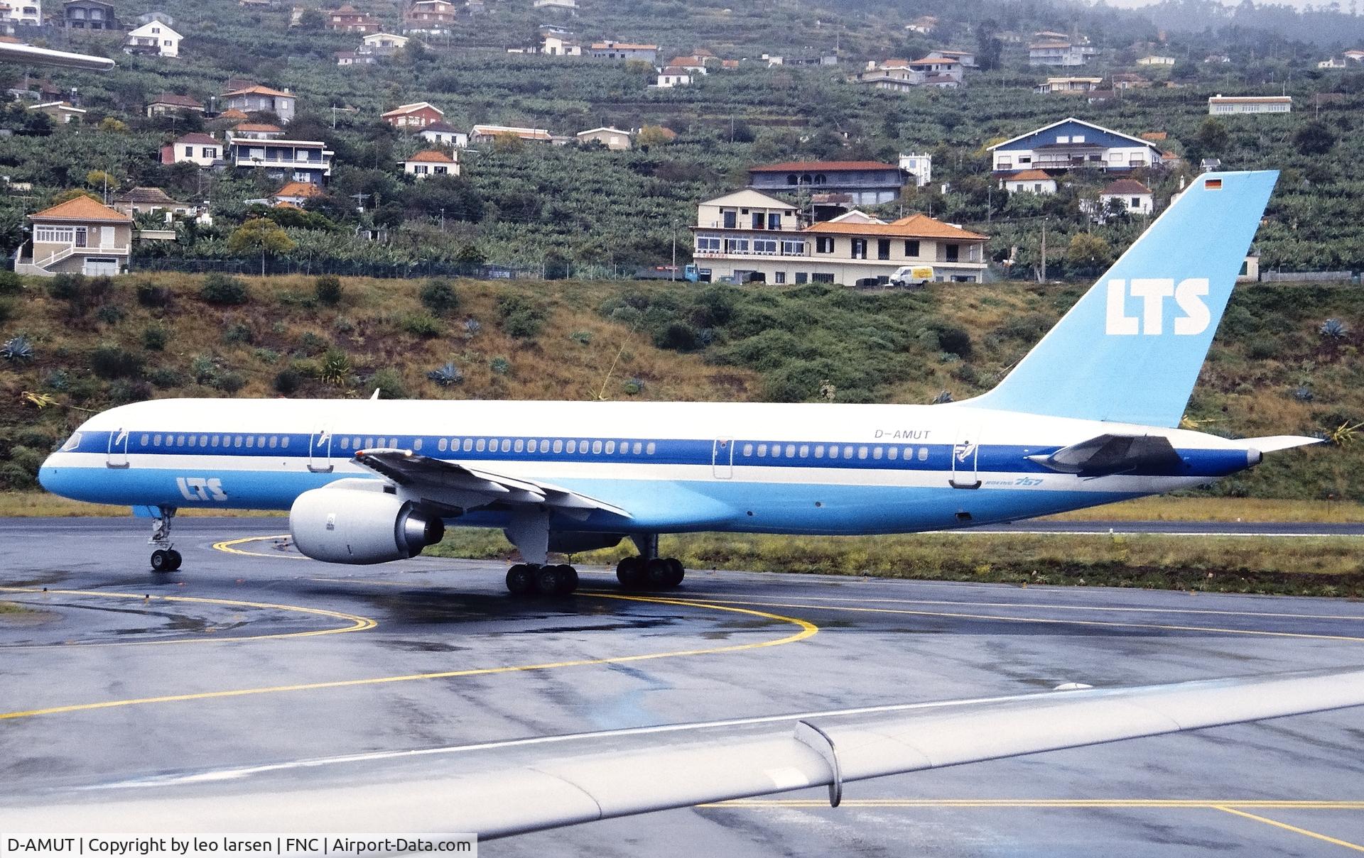 D-AMUT, 1986 Boeing 757-2G5 C/N 23651, Funchal 19.3.1987