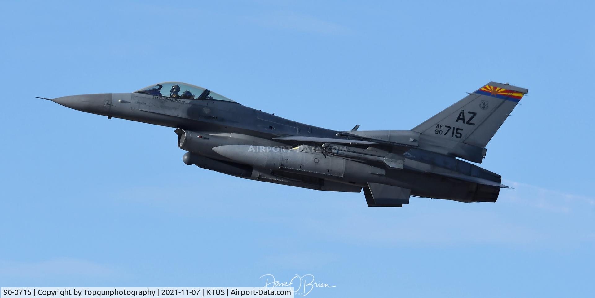 90-0715, 1990 General Dynamics F-16C Fighting Falcon C/N 1C-323, Thank goodness for drill weekends on Sunday. Stopped by Tucson before the Davis-Monthan air show and watched a bunch of F-16s depart.