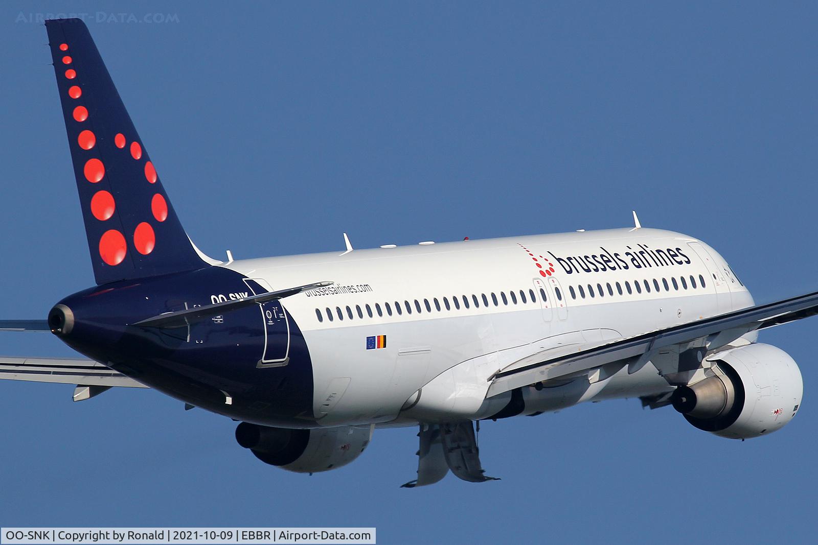 OO-SNK, 2008 Airbus A320-214 C/N 3373, at bru