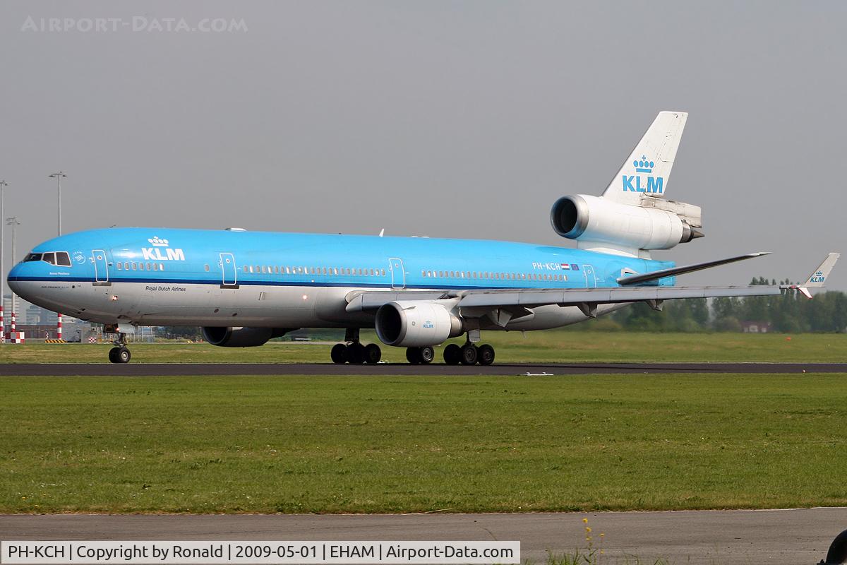 PH-KCH, 1995 McDonnell Douglas MD-11 C/N 48562, at spl