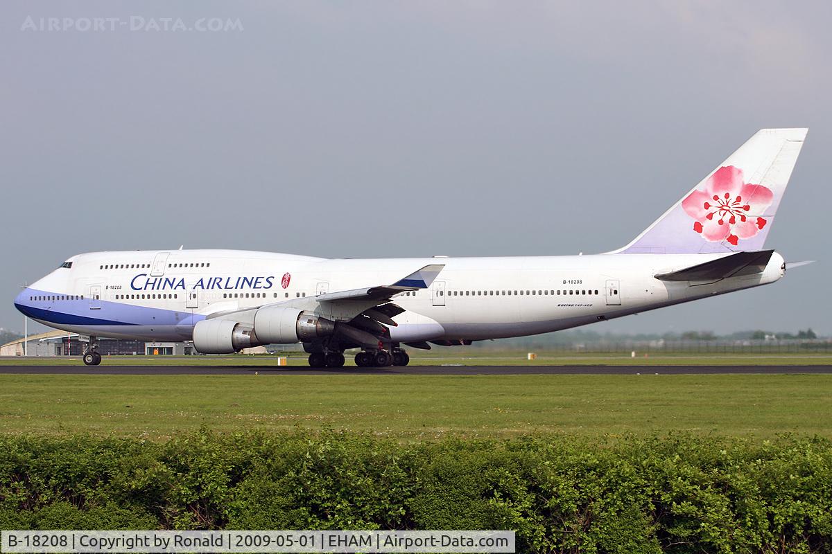 B-18208, 1998 Boeing 747-409 C/N 29031, at spl