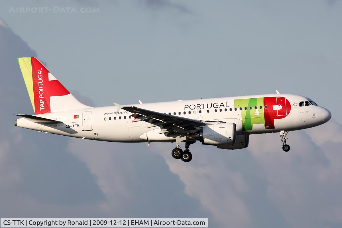 CS-TTK, 1999 Airbus A319-111 C/N 1034, at spl
