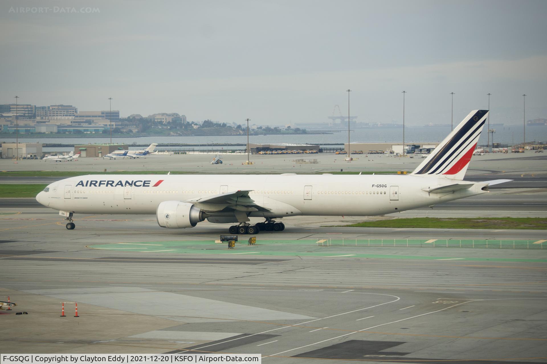 F-GSQG, 2004 Boeing 777-328/ER C/N 32850, Pic taken from SkyTerrace SFO 2021.