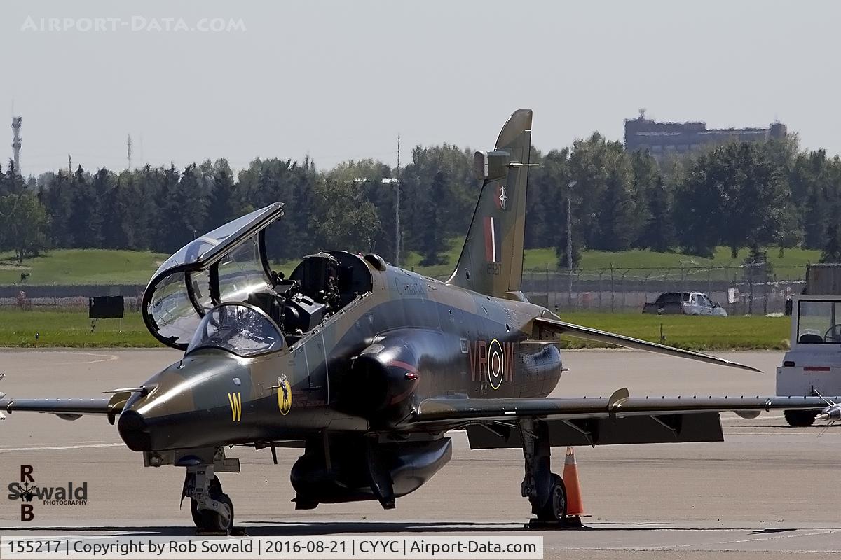155217, 2001 BAe Systems CT-155 Hawk C/N IT025/711, Ready to leave CYYC for Moose Jaw.