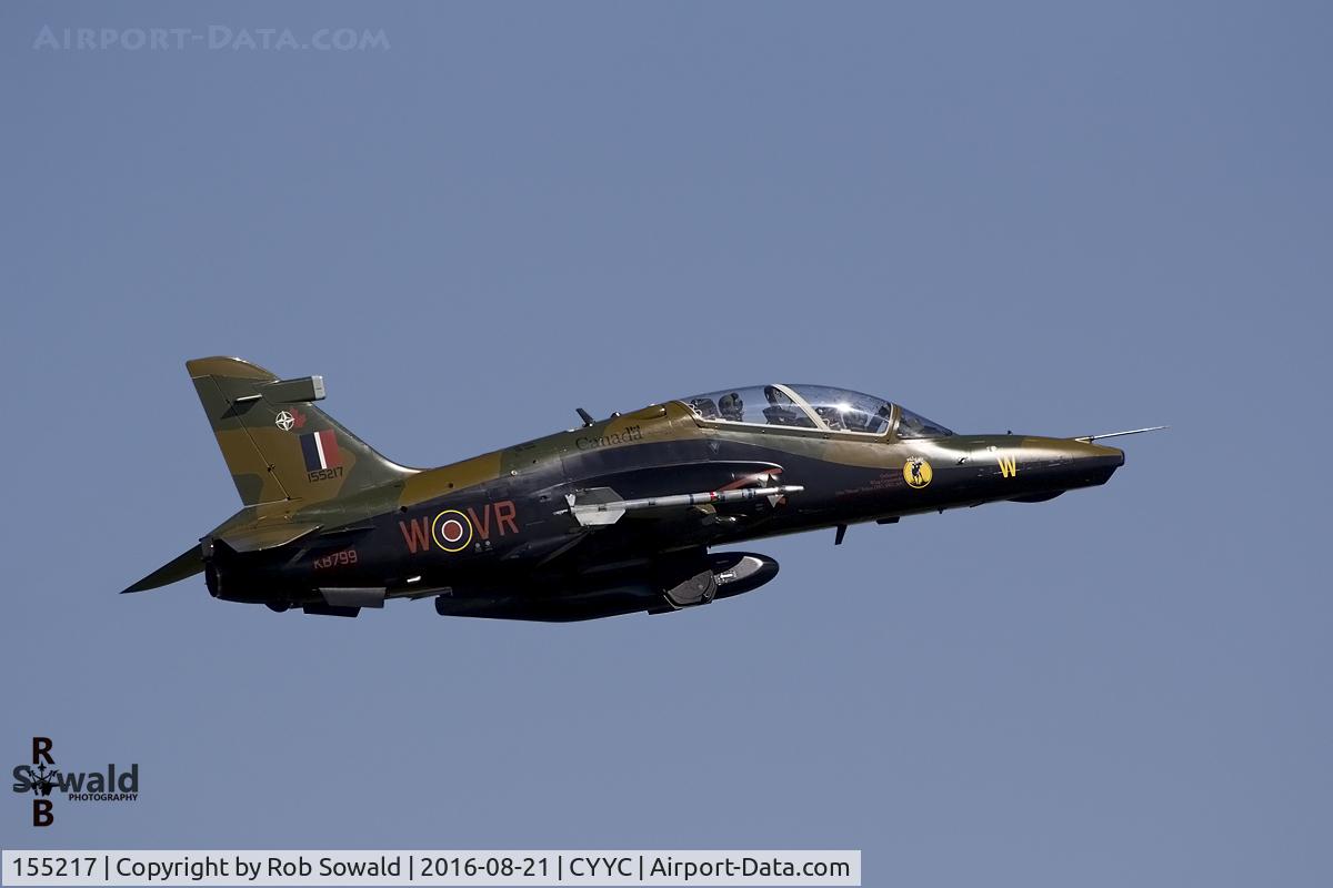 155217, 2001 BAe Systems CT-155 Hawk C/N IT025/711, Ready to leave CYYC for Moose Jaw.