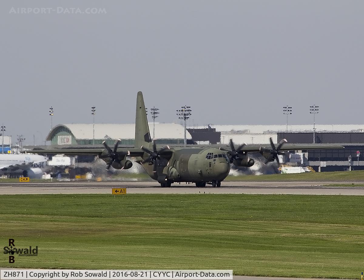 ZH871, 1997 Lockheed Martin C-130J-30 Hercules C.4 C/N 382-5446, Arriving at CYYC from Brize Norton, UK.