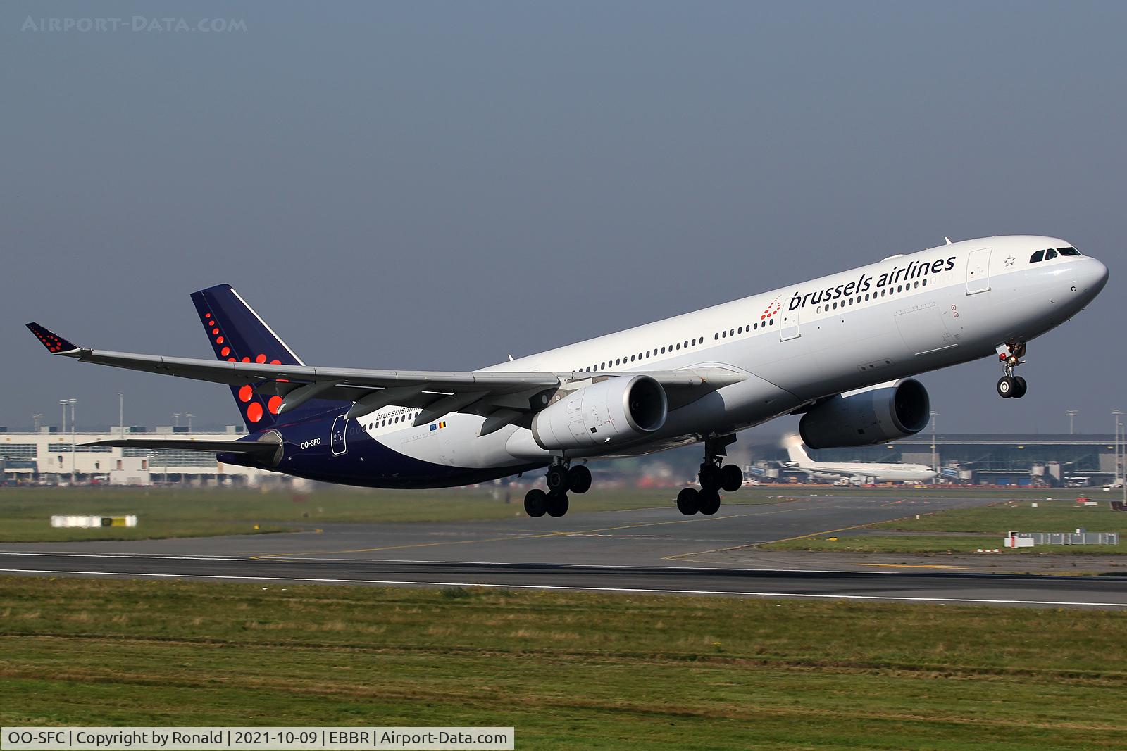OO-SFC, 2007 Airbus A330-343X C/N 895, at bru