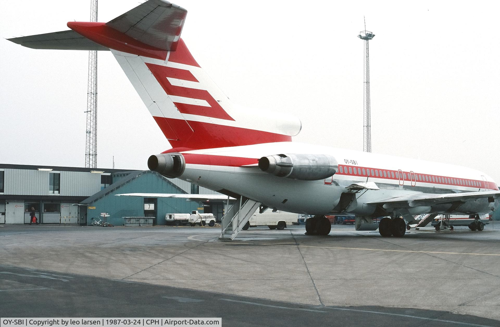 OY-SBI, 1983 Boeing 727-270 C/N 23052, Copenhagen 24.3.1987