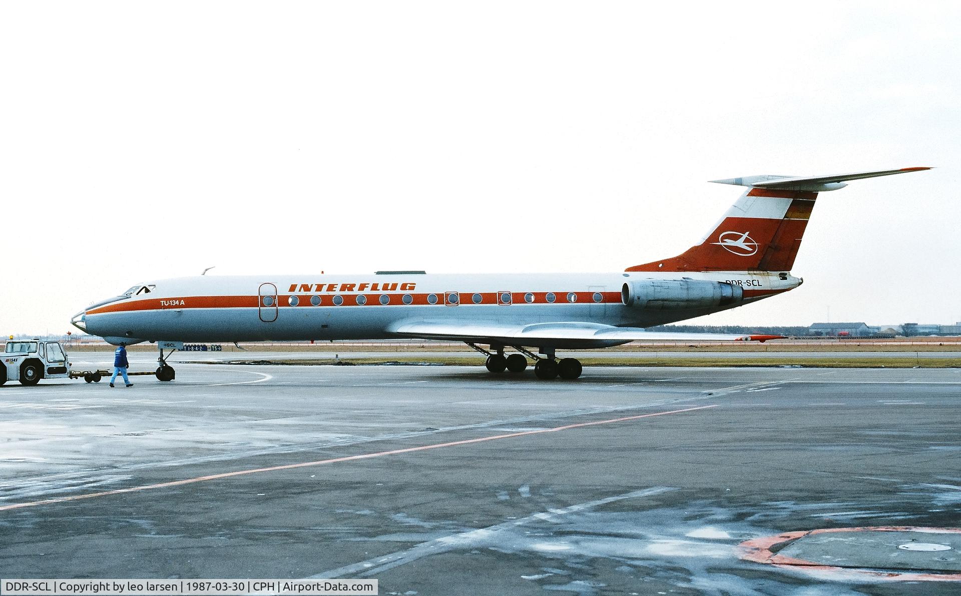 DDR-SCL, 1971 Tupolev TU-134AK C/N 1351305, Copenhagen 30.3.1987