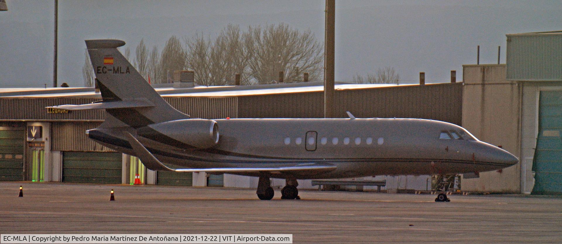 EC-MLA, Dassault Falcon 2000S C/N 735, Aeropuerto de Foronda - Vitoria-Gasteiz - Euskadi - España