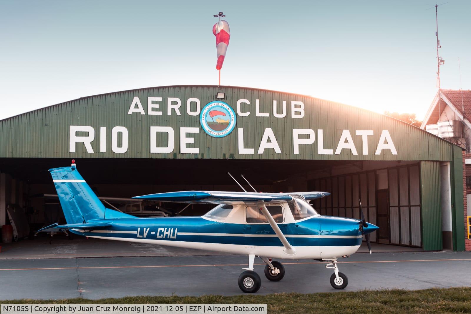 N7105S, 1967 Cessna 150H C/N 15067805, Cessna 150H
Registration: LV-CHU (Argentina)
Location: Aeroclub Rio de la Plata. Buenos Aires.