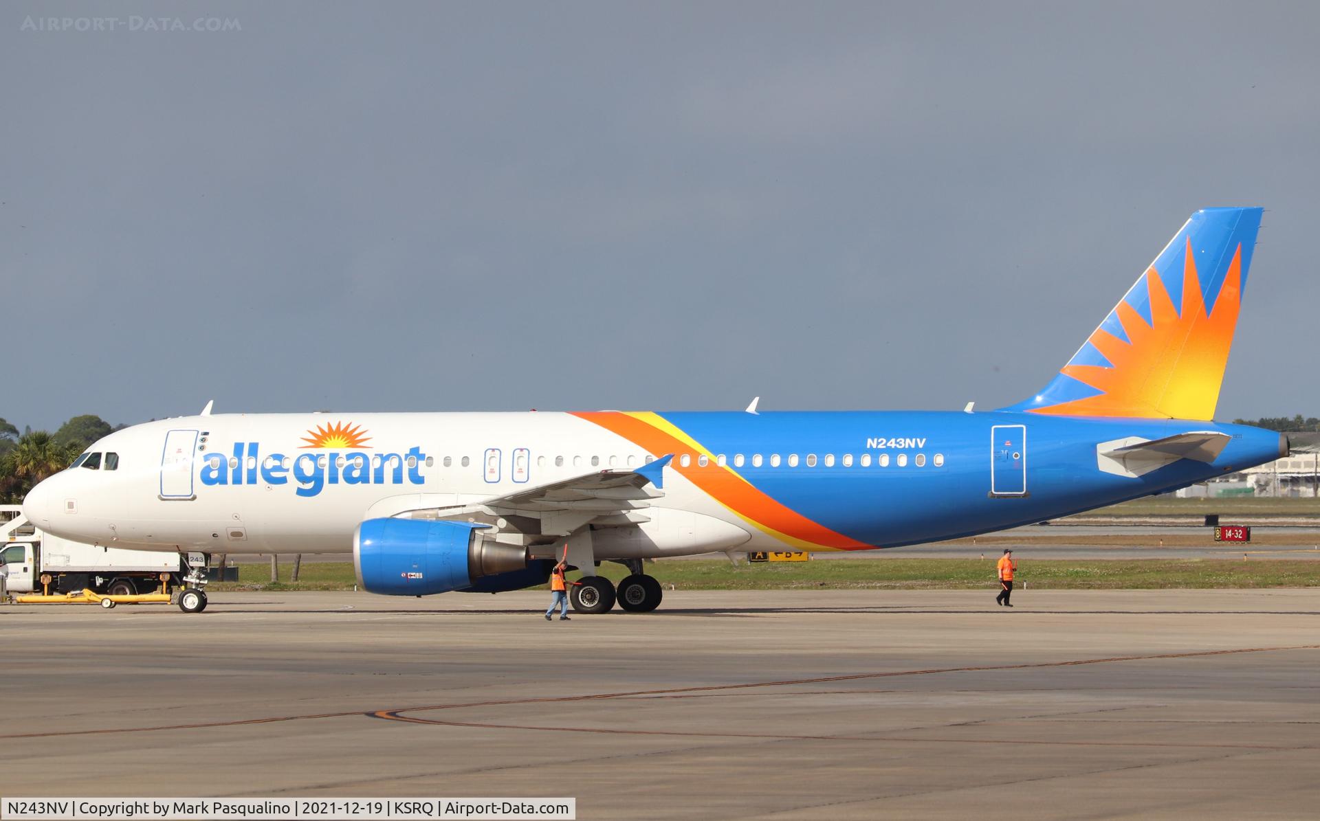 N243NV, 2001 Airbus A320-214 C/N 1461, Airbus A320-214