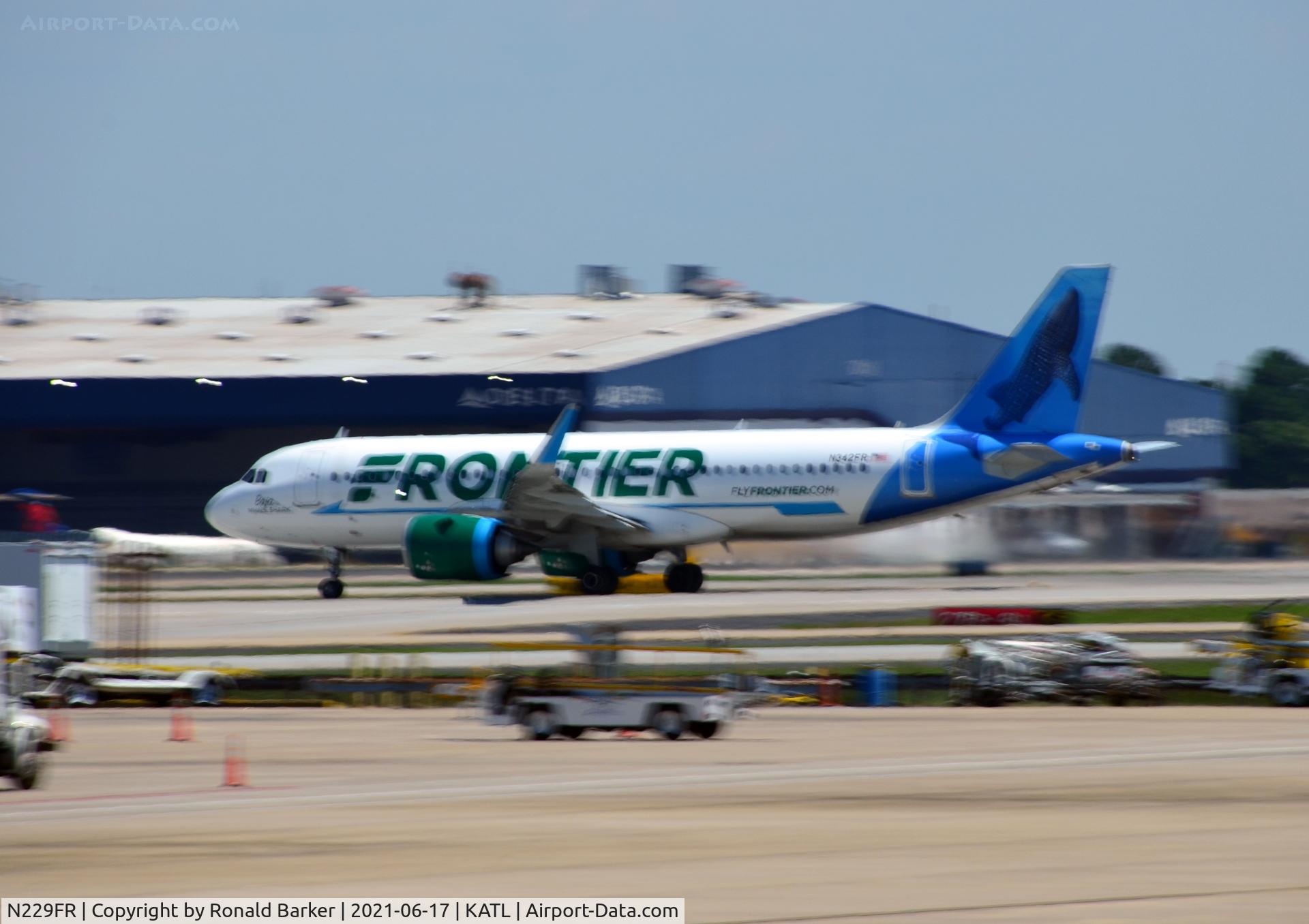 N229FR, 2013 Airbus A320-214 C/N 5581, Takeoff Atlanta