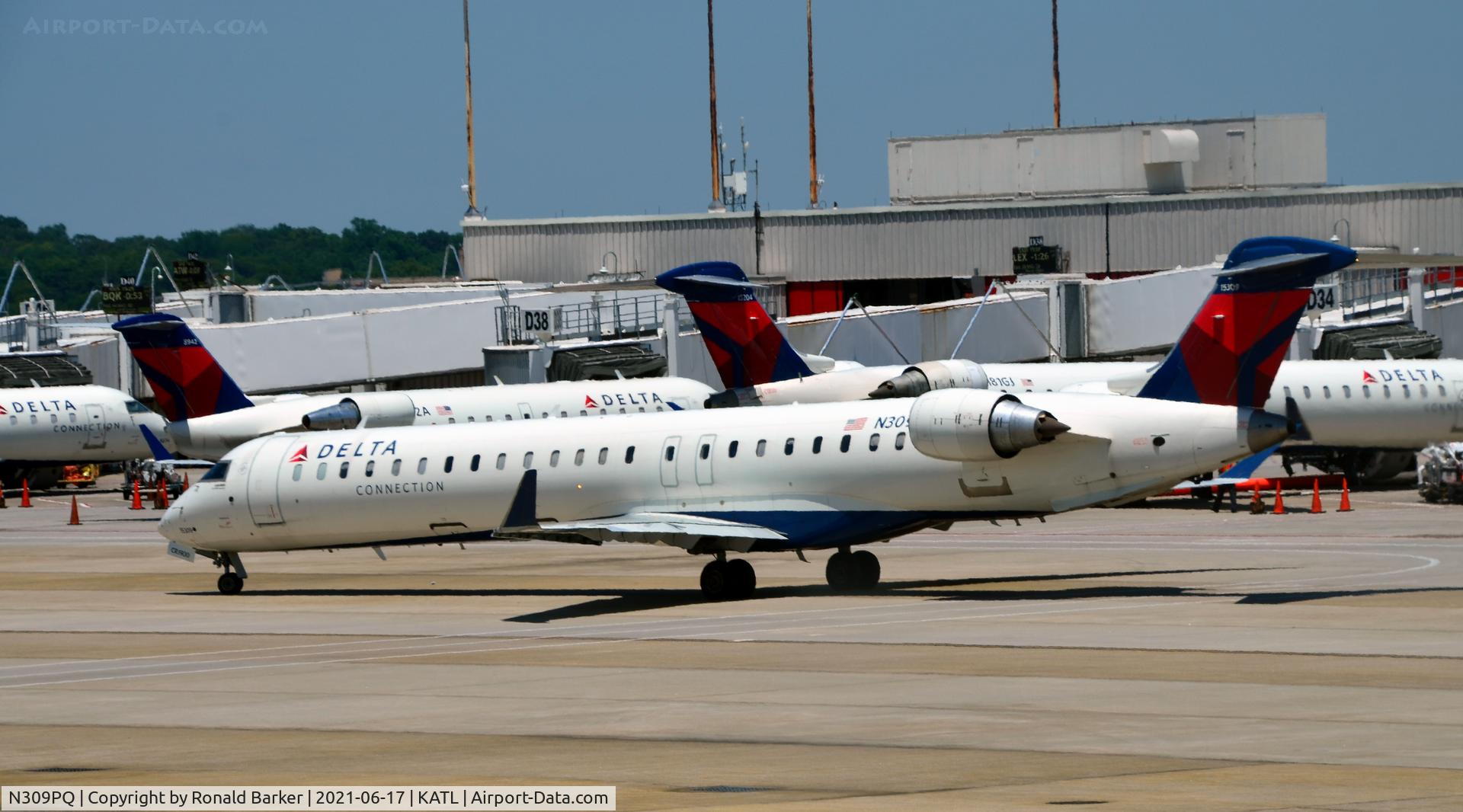 N309PQ, 2014 Bombardier CRJ-900LR (CL-600-2D24) C/N 15309, Taxi Atlanta