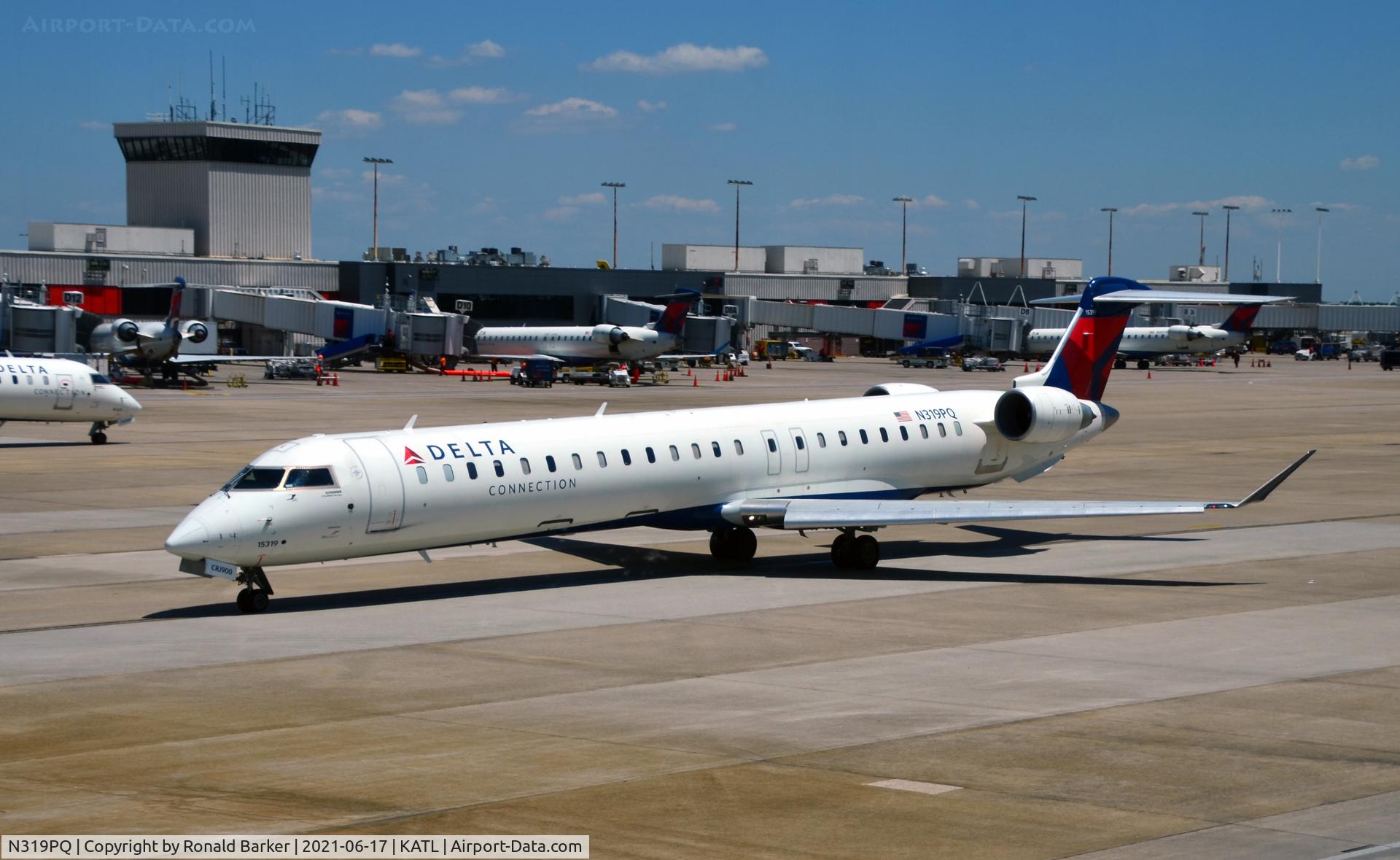N319PQ, 2014 Bombardier CRJ-900ER (CL-600-2D24) C/N 15319, Taxi for takeoff Atlanta