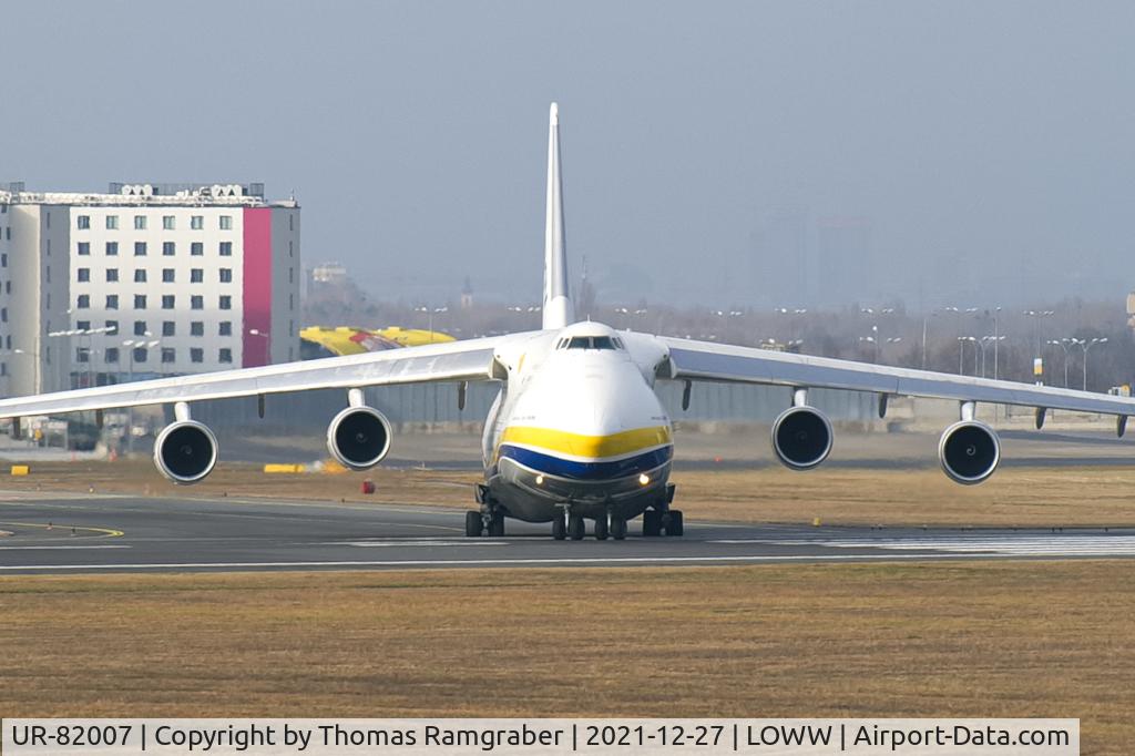 UR-82007, 1988 Antonov An-124-100 Ruslan C/N 19530501005, Antonov Airlines Antonov An-124