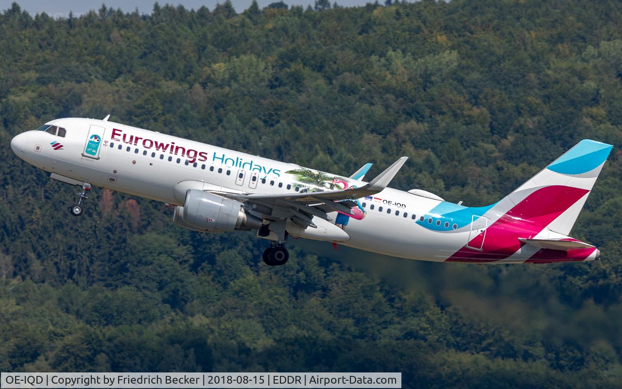 OE-IQD, 2016 Airbus A320-214 C/N 7056, departure via RW27